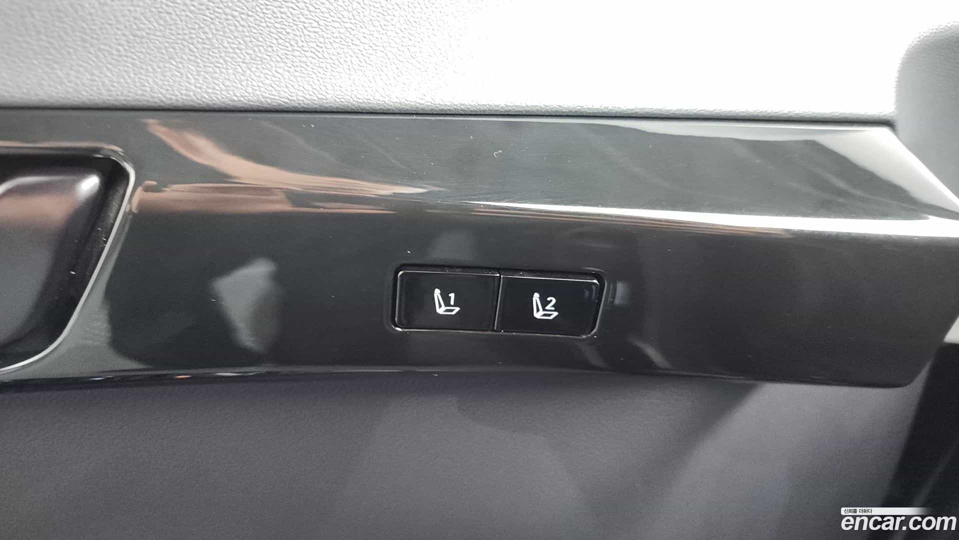 Grandeur Hyundai 2023.4-OPTION-021
