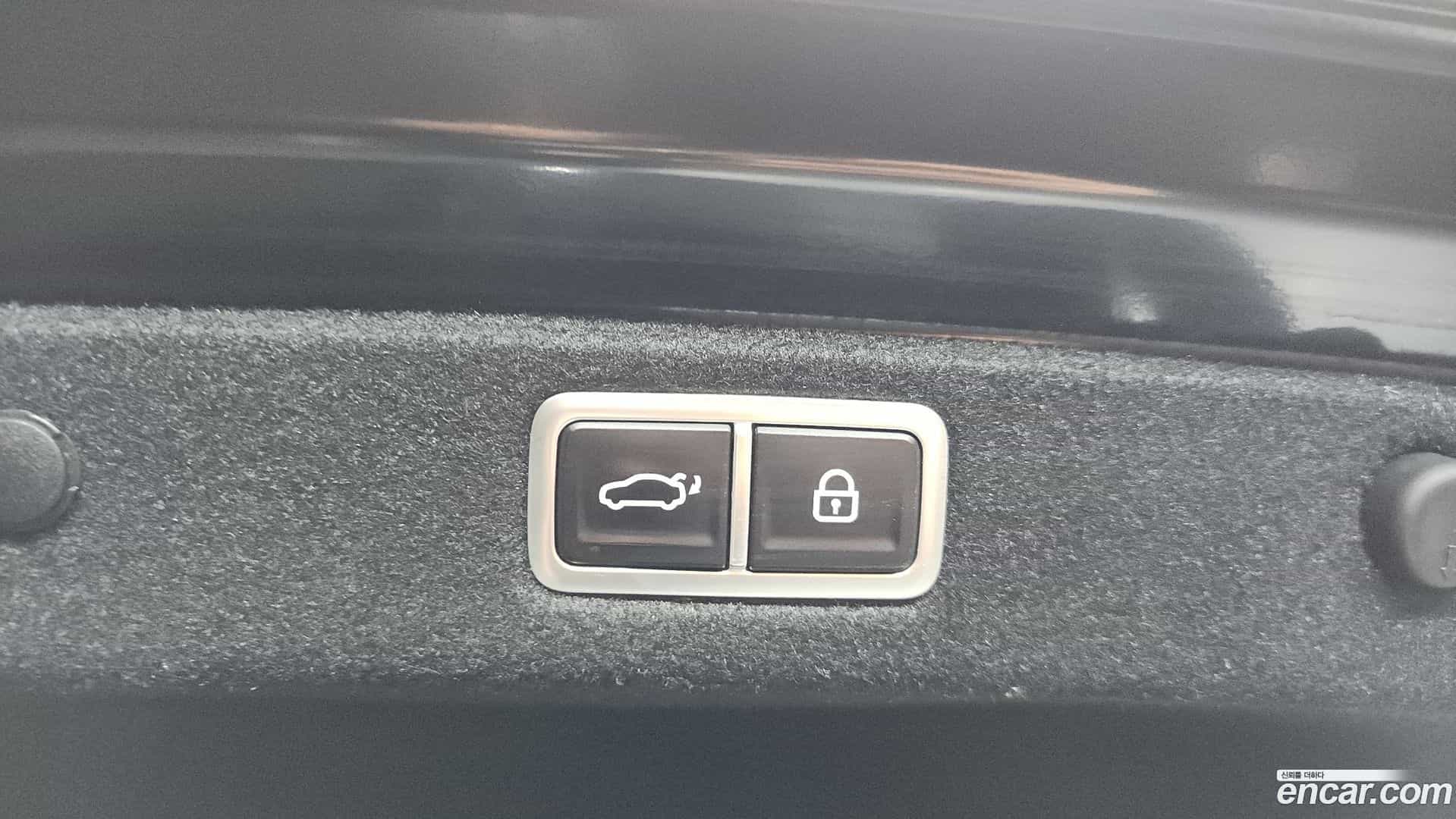Grandeur Hyundai 2023.4-OPTION-022