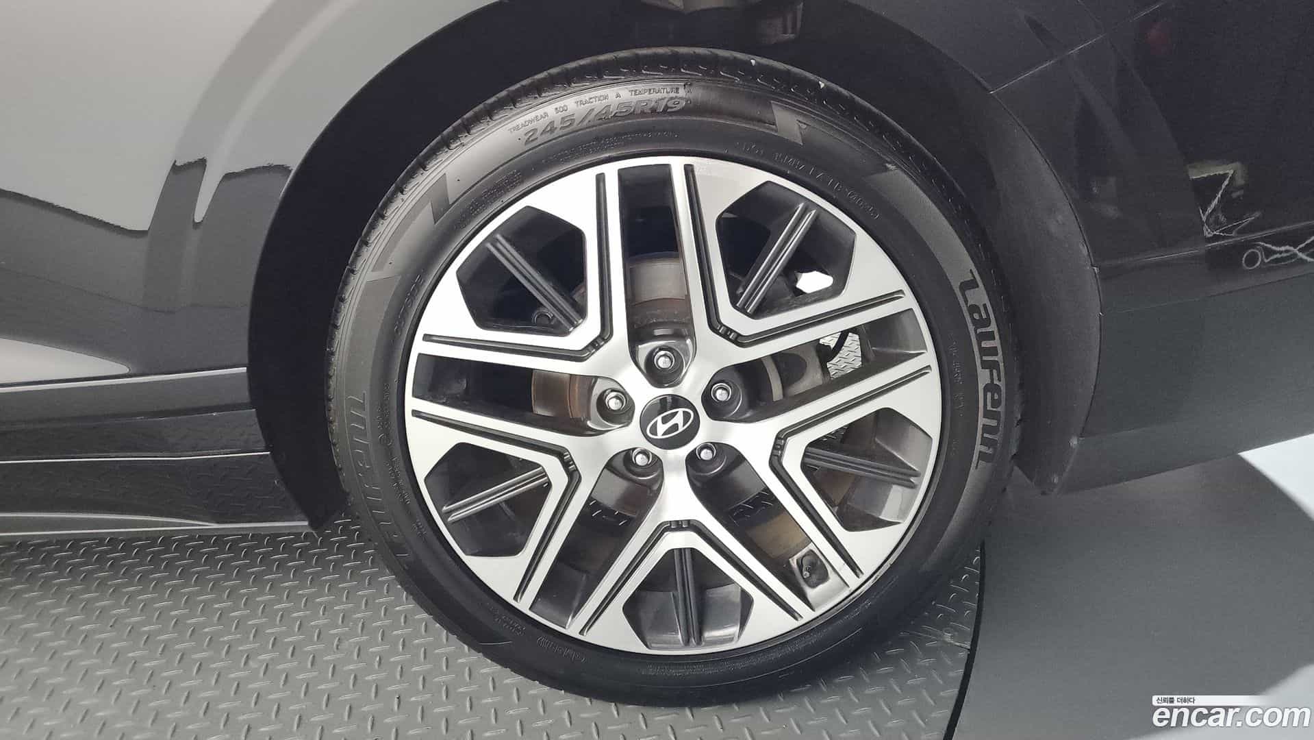 Grandeur Hyundai 2023.4-OUTER-031