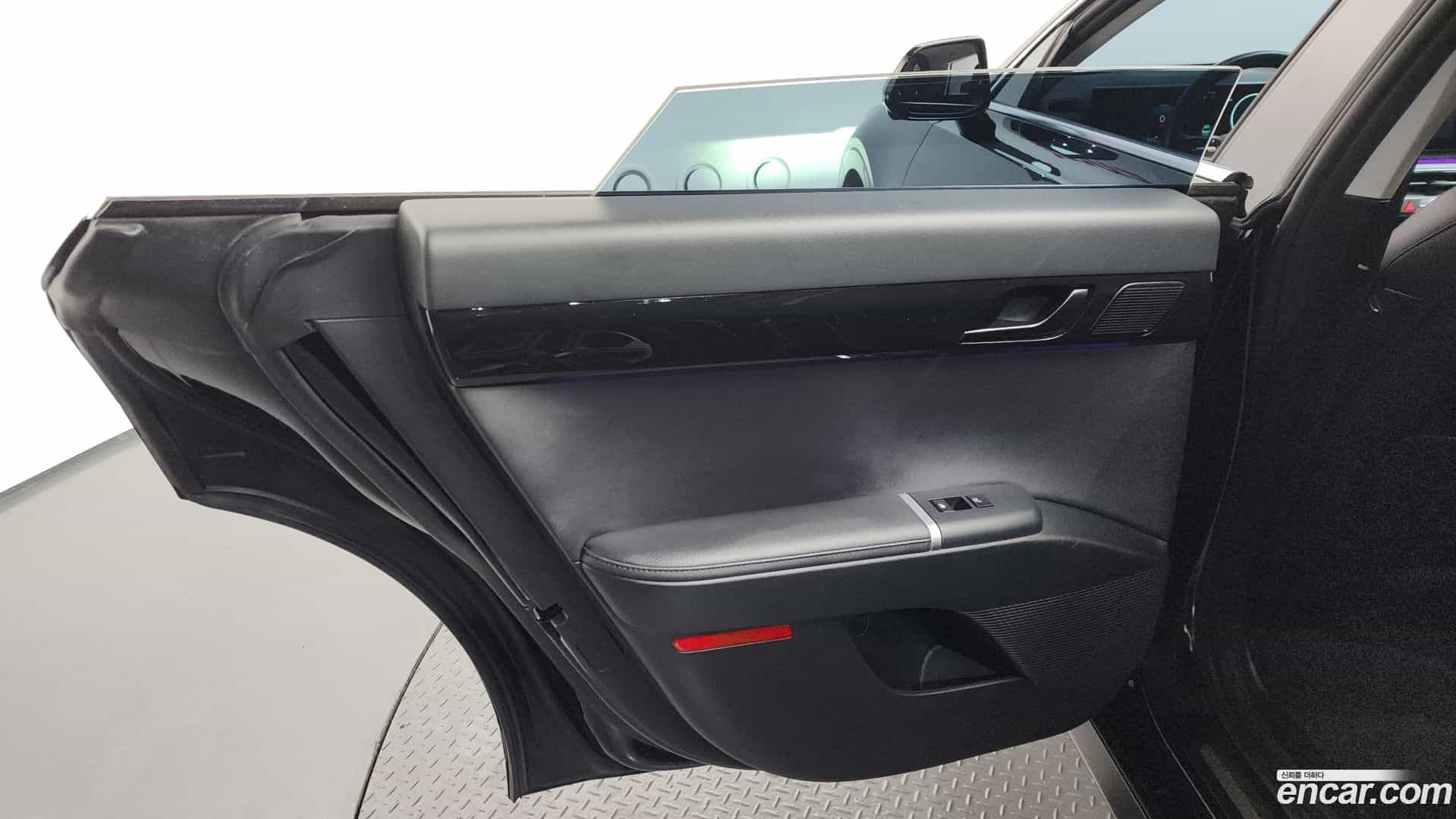 Grandeur Hyundai 2023.4-INNER-035