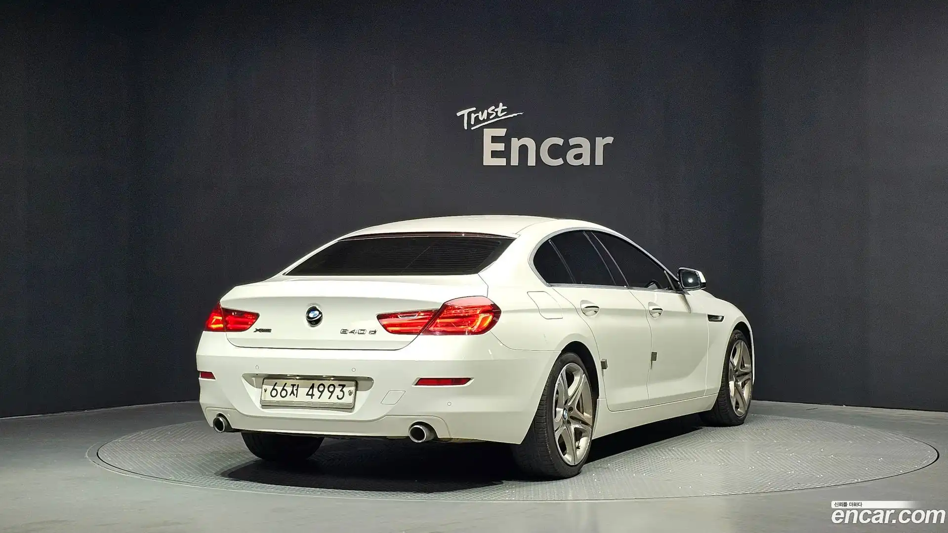 6-Series BMW 2014.5-OUTER-002