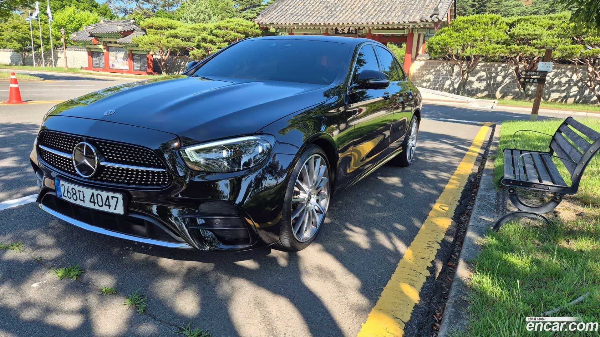 E-Class Mercedes-Benz 2022.6-OUTER-001