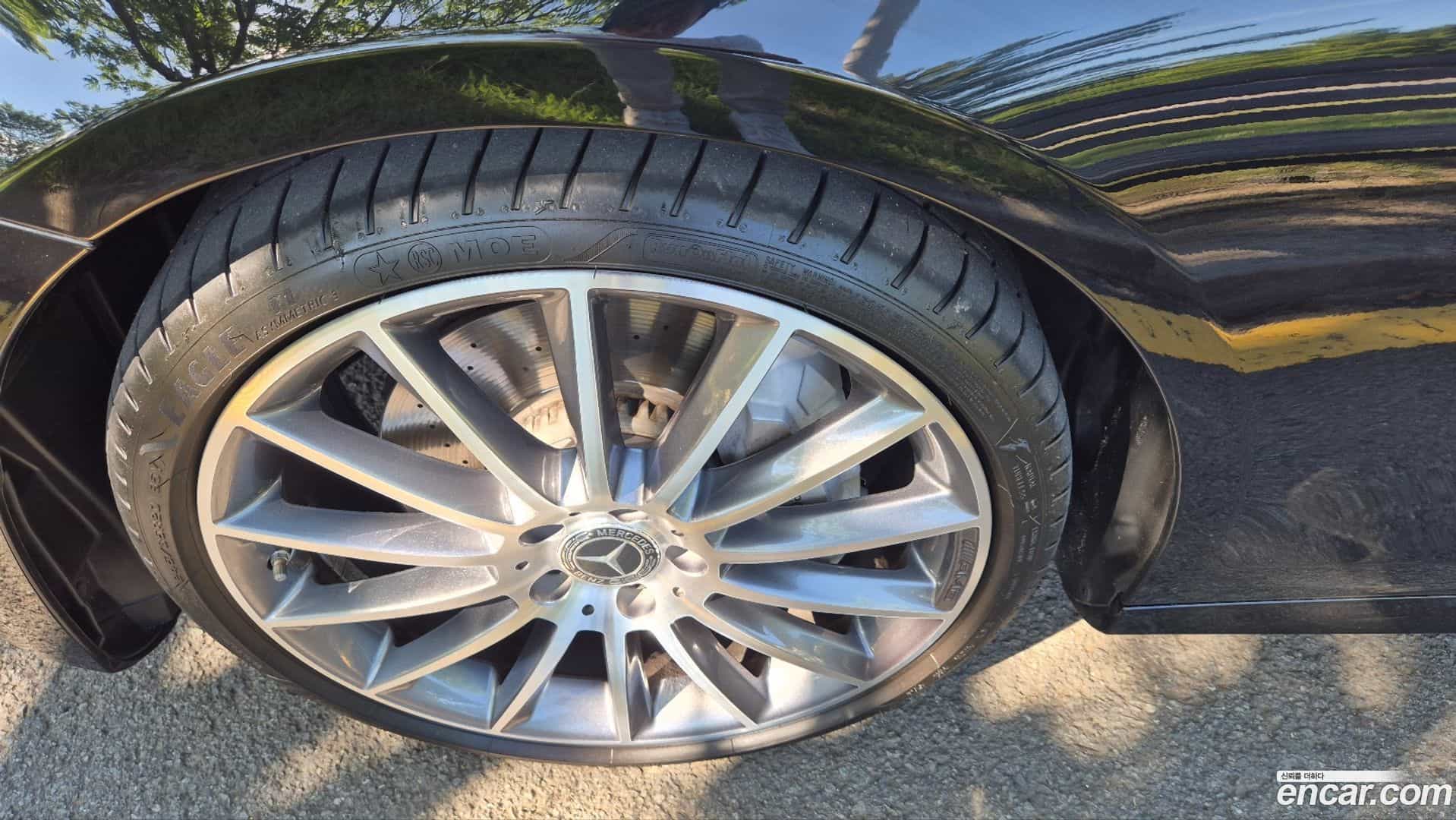 E-Class Mercedes-Benz 2022.6-OUTER-005