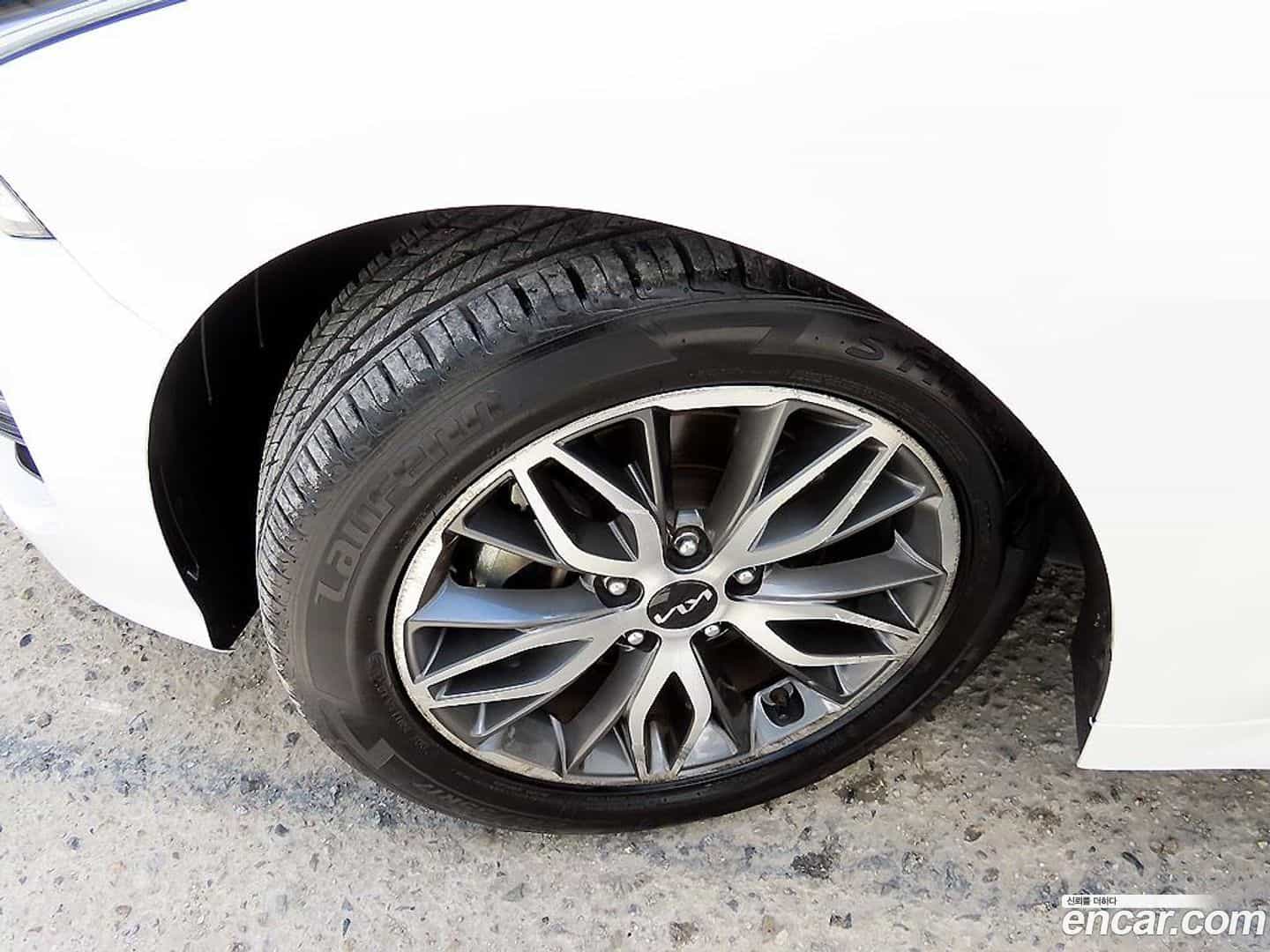 K5 Kia 2023.4-OPTION-024