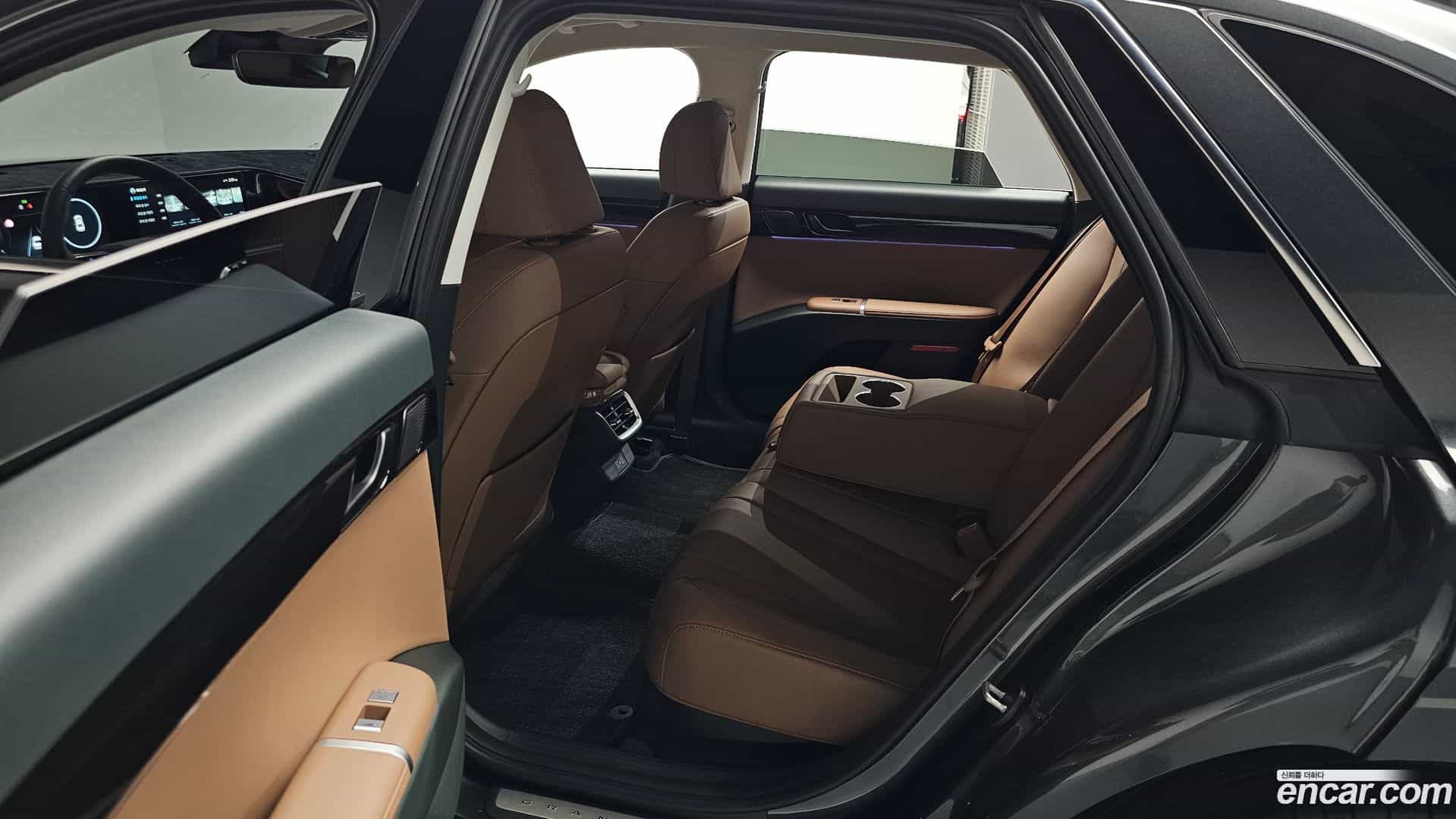 Grandeur Hyundai 2024.11-OPTION-016