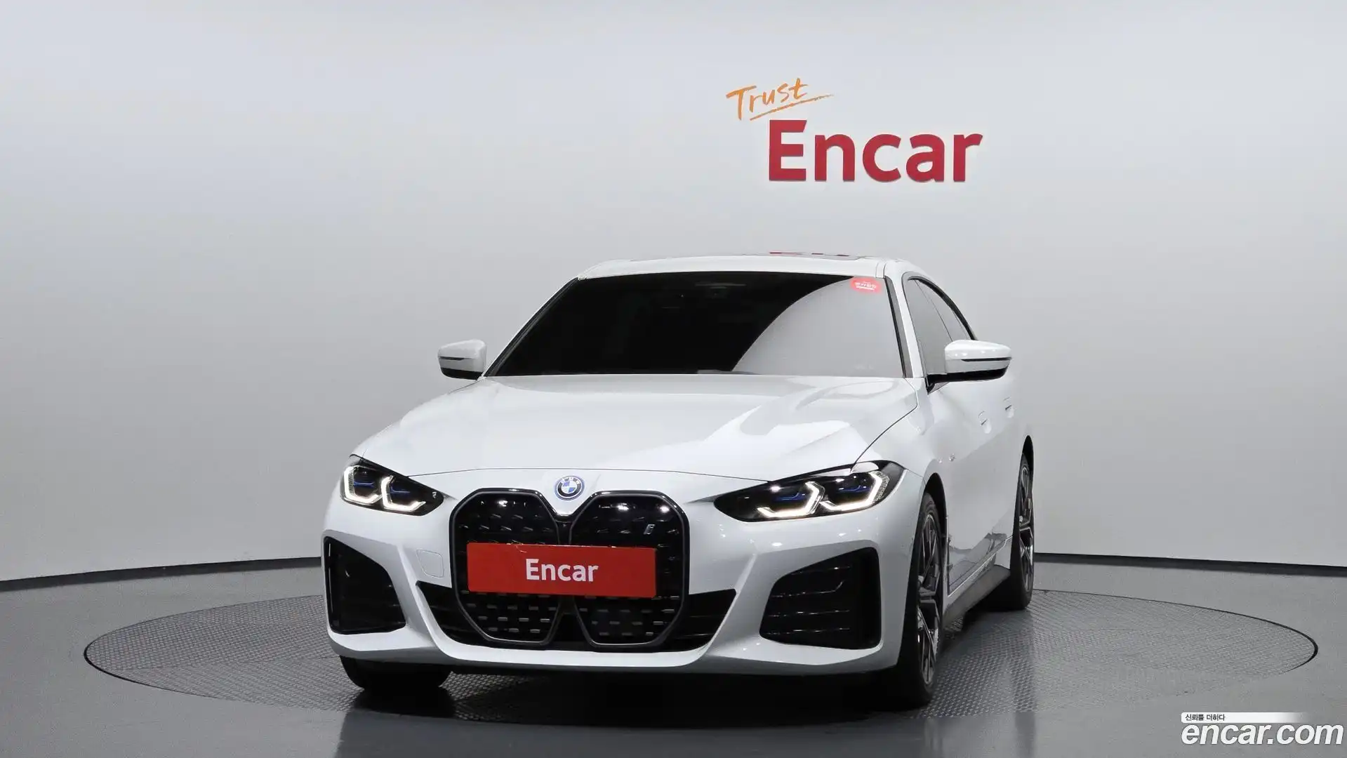 i4 BMW 2022.6-OUTER-003