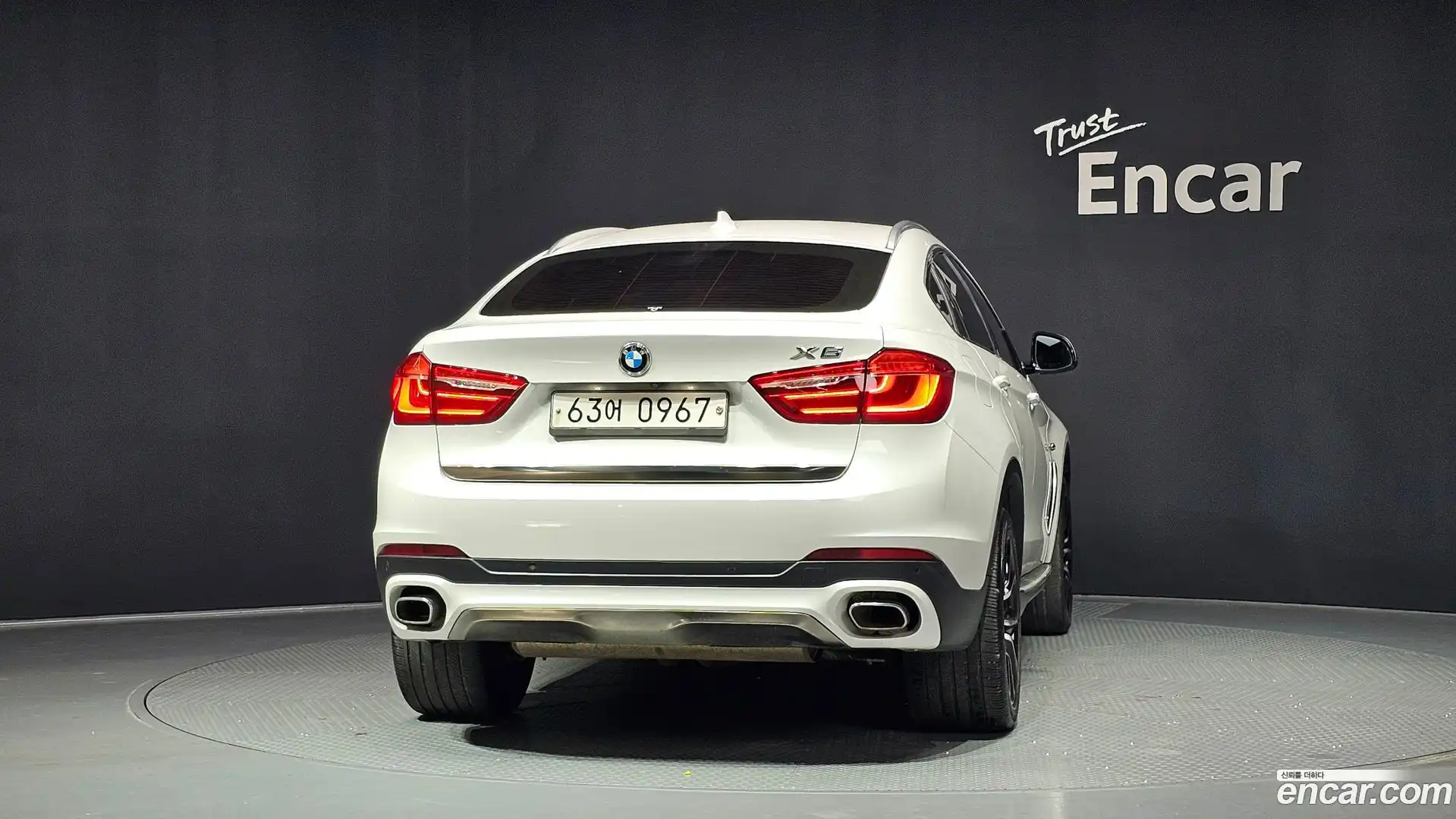 X6 BMW 2016.0-OUTER-004
