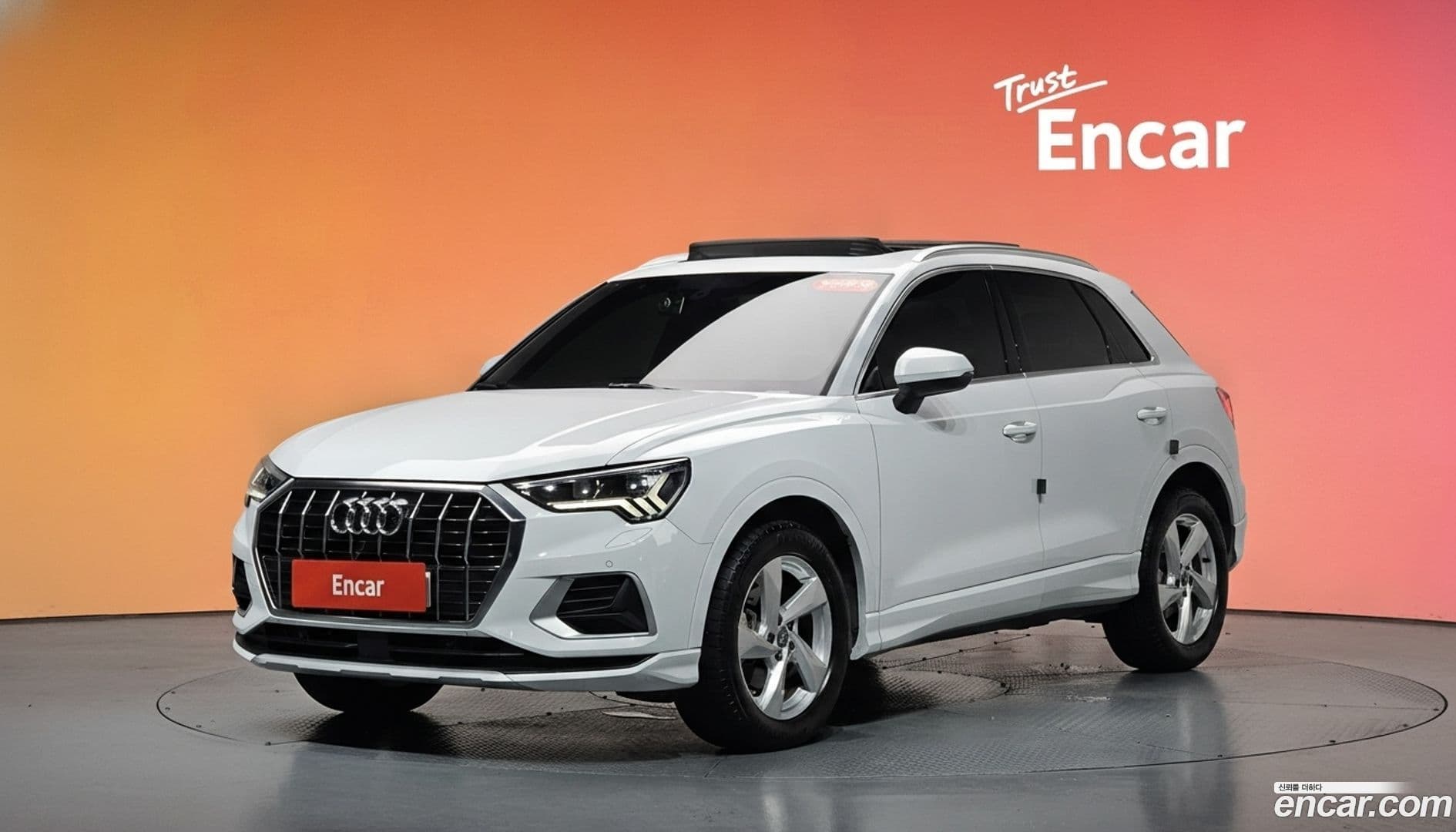 Main__Slider__Photo:Q3 Audi 2020.10-0