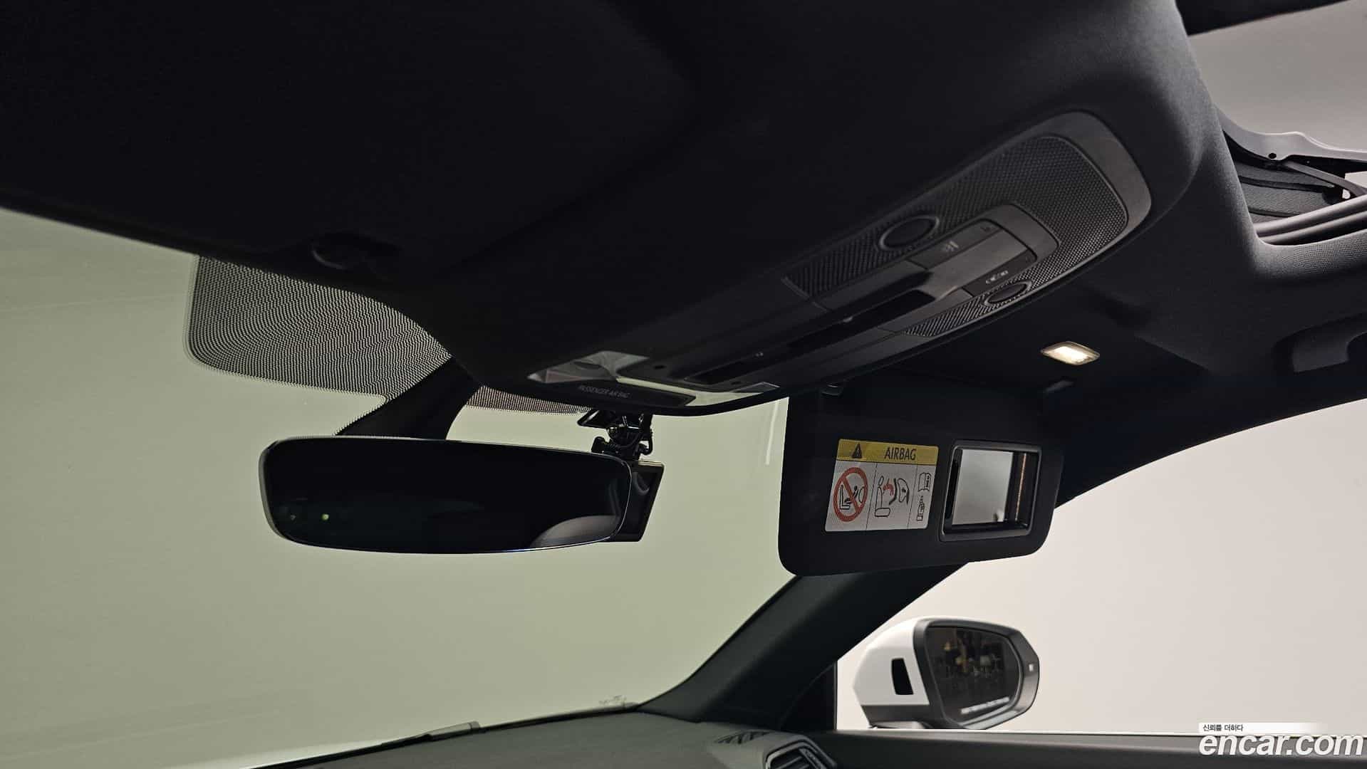 Q3 Audi 2020.10-OPTION-043