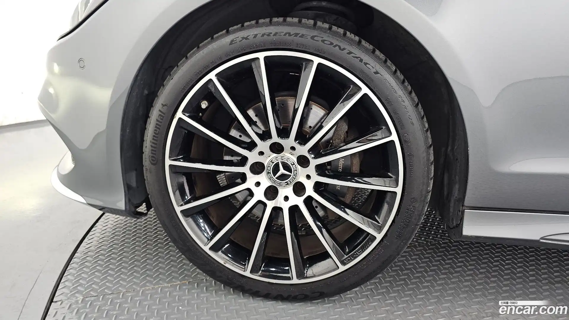 CLS-Class Mercedes-Benz 2017.7-OUTER-005