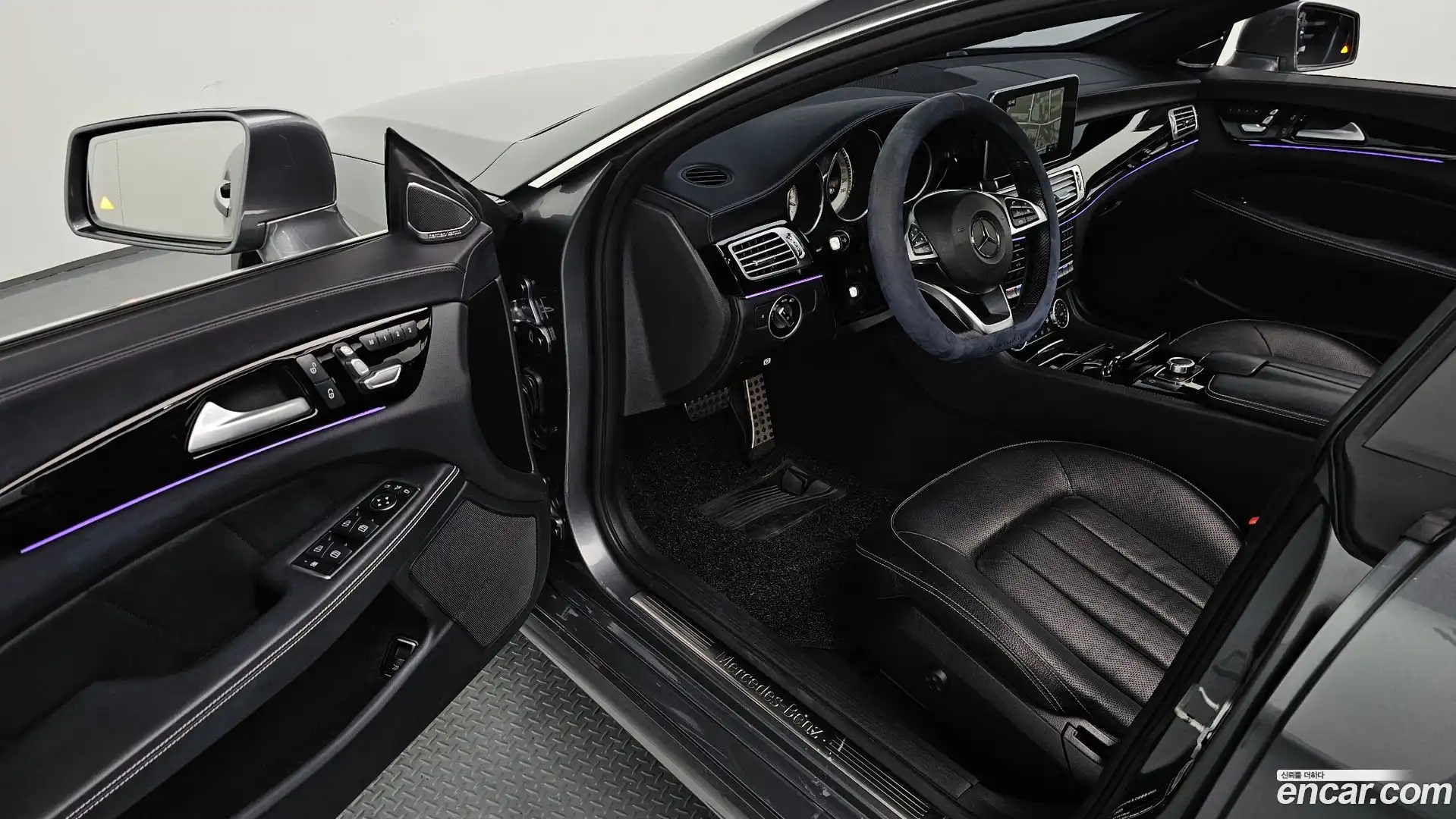 CLS-Class Mercedes-Benz 2017.7-INNER-010