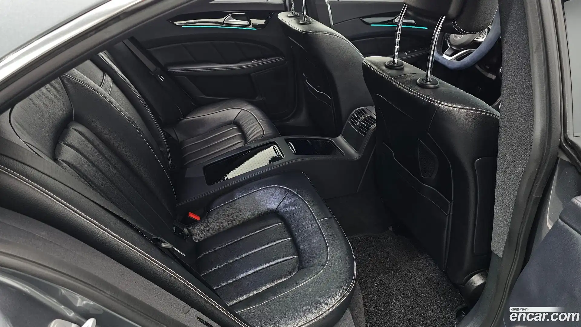 CLS-Class Mercedes-Benz 2017.7-OPTION-015