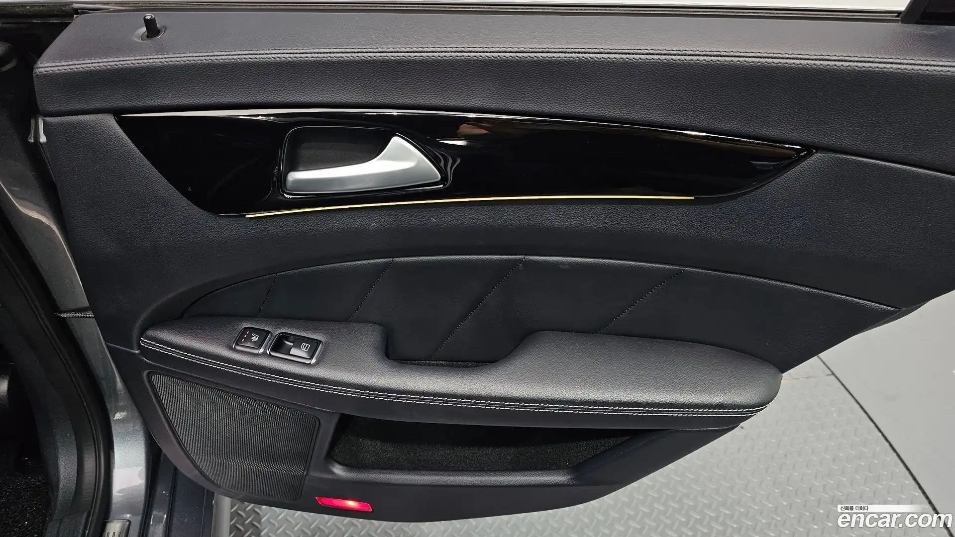 CLS-Class Mercedes-Benz 2017.7-INNER-034