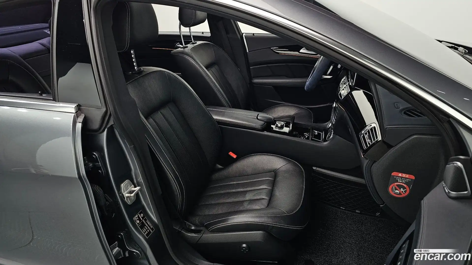 CLS-Class Mercedes-Benz 2017.7-INNER-036