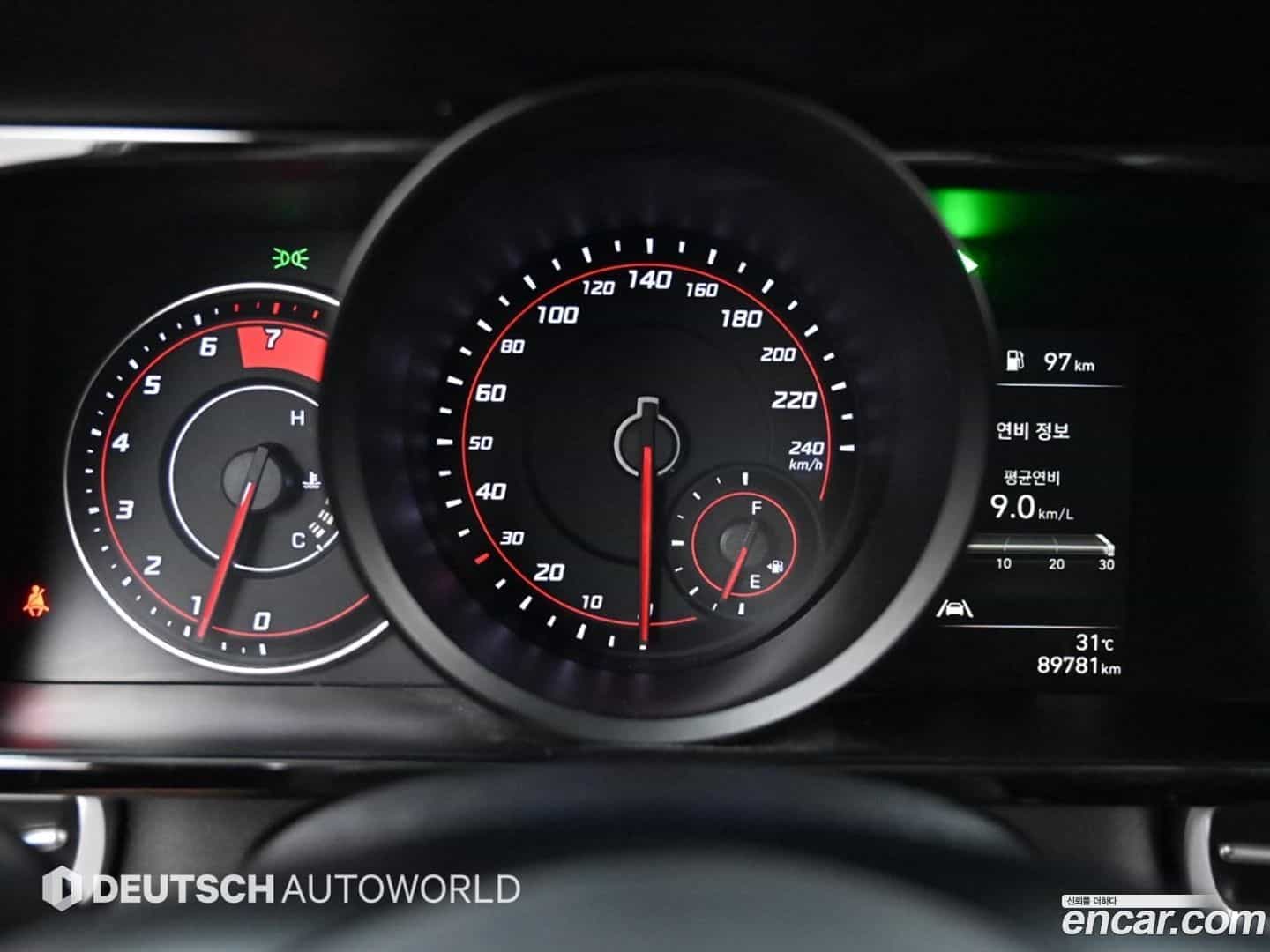 AVANTE Hyundai 2022.5-OPTION-019
