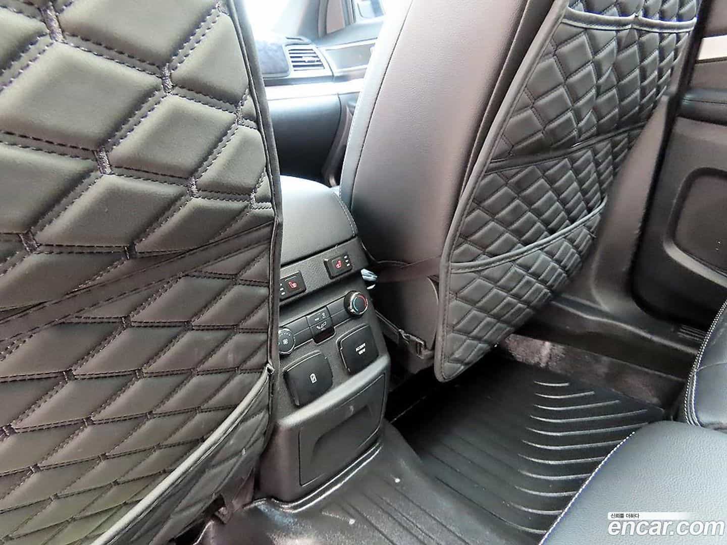 Explorer Ford 2018.6-OPTION-019