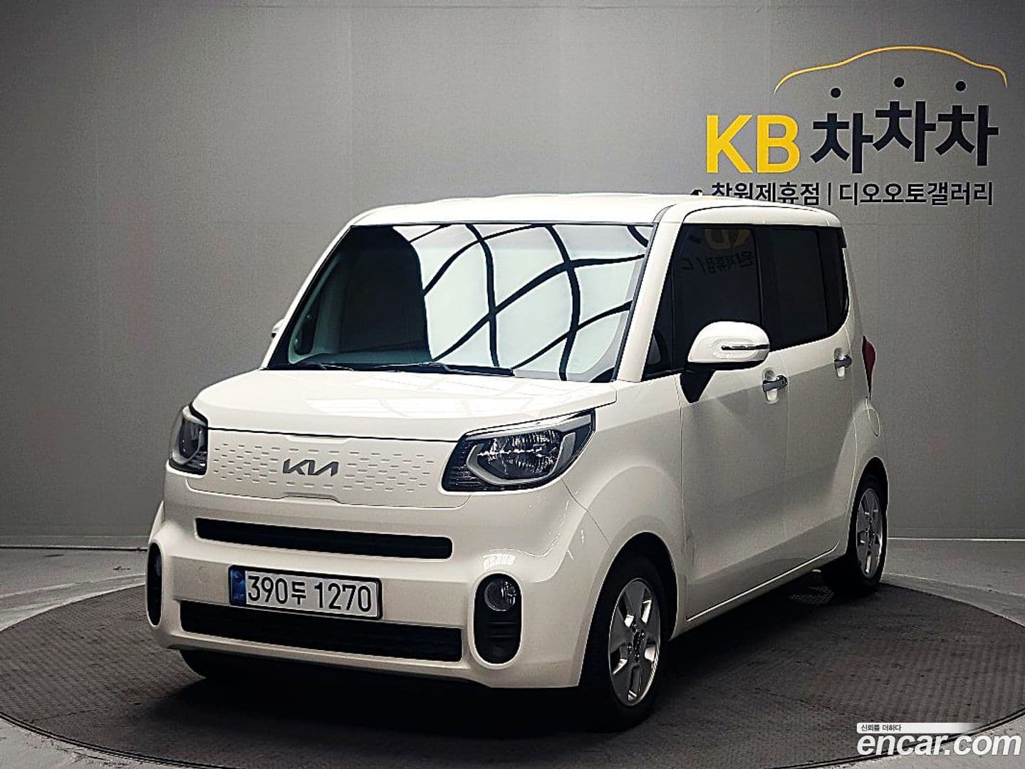 Main__Slider__Photo:RAY Kia 2022.3-0