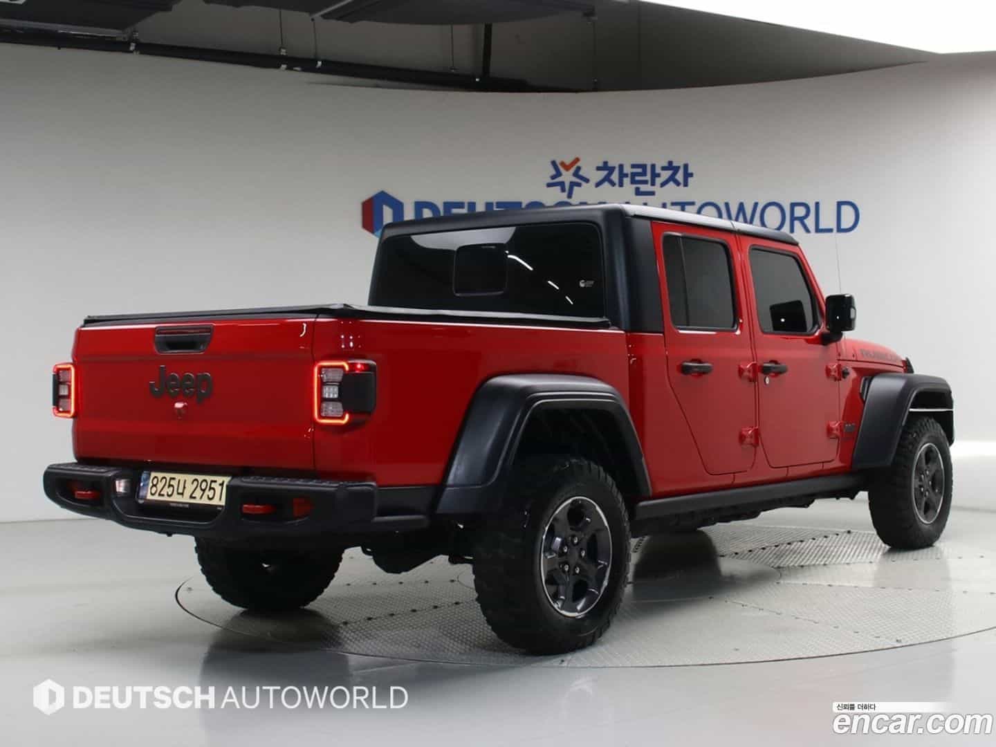 Gladiator Jeep 2022.4-OUTER-002