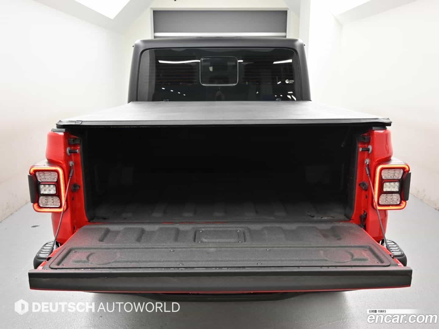 Gladiator Jeep 2022.4-OPTION-023