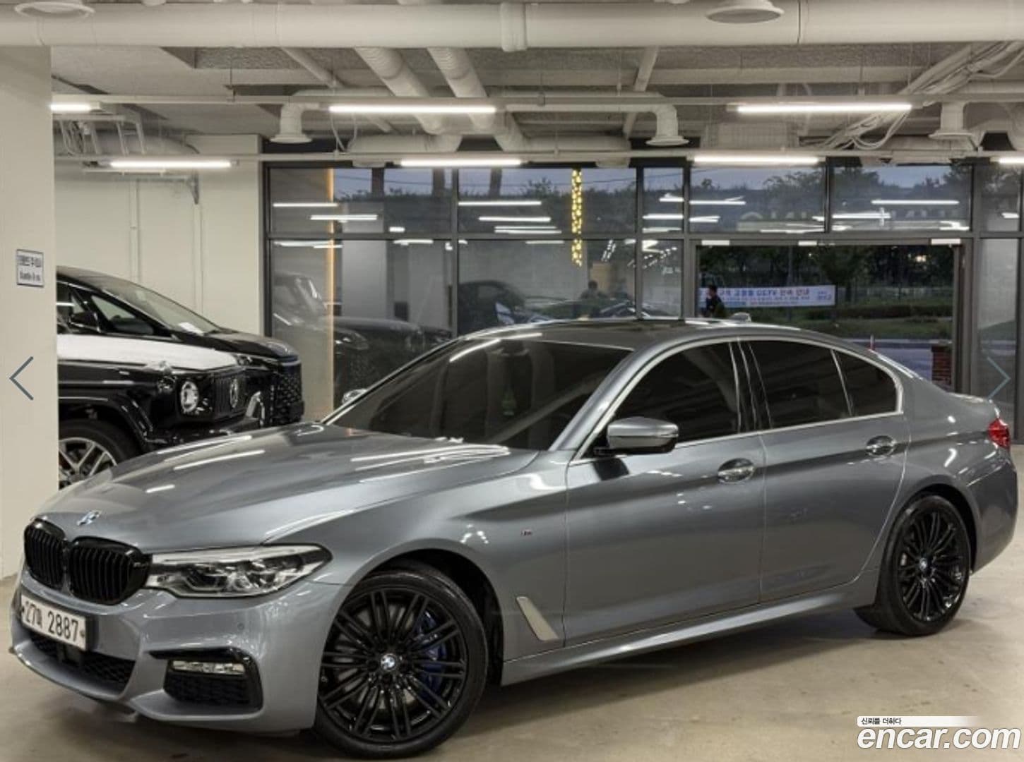 Main__Slider__Photo:5-Series BMW 2018.9-0