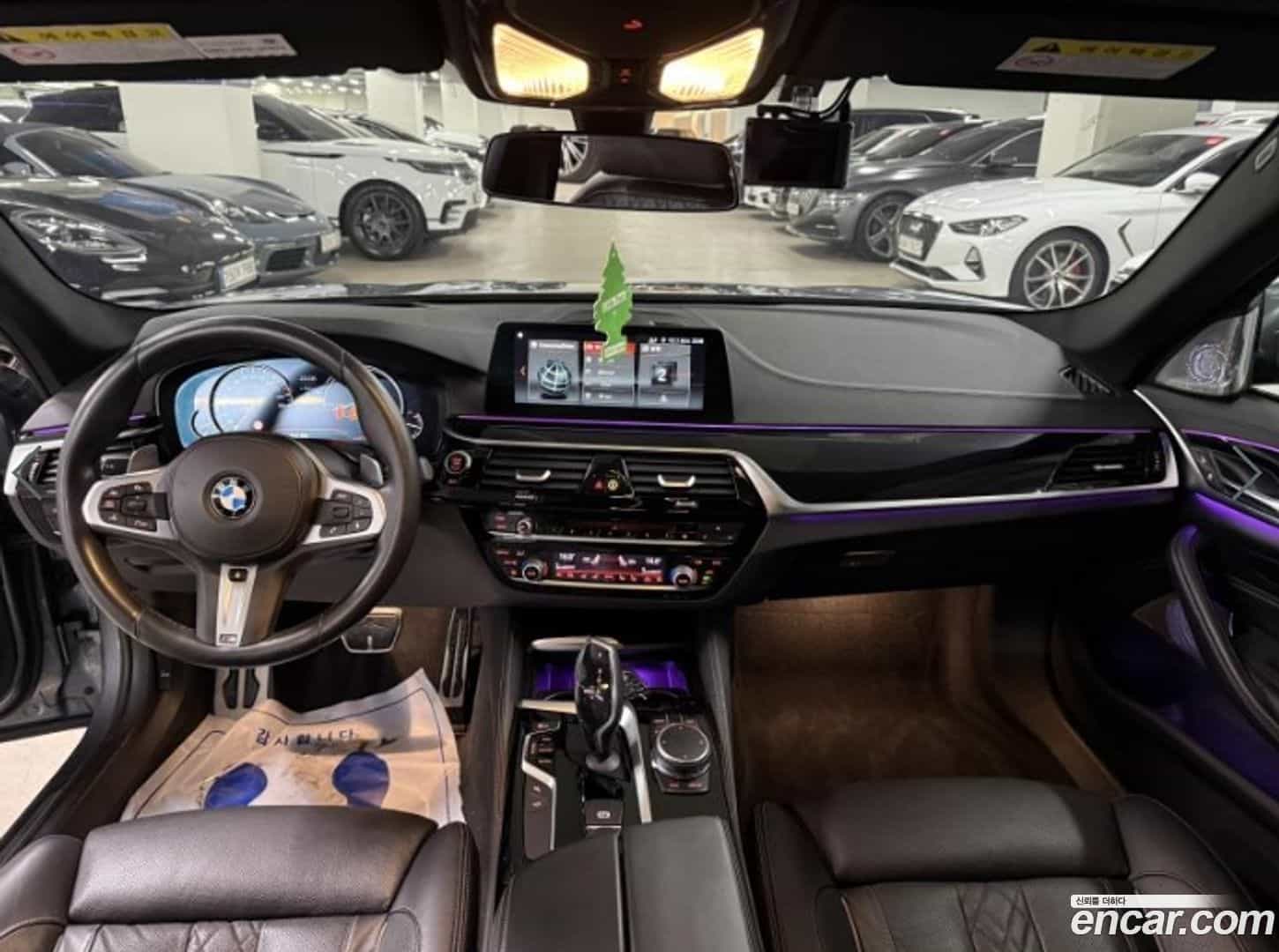 5-Series BMW 2018.9-INNER-008