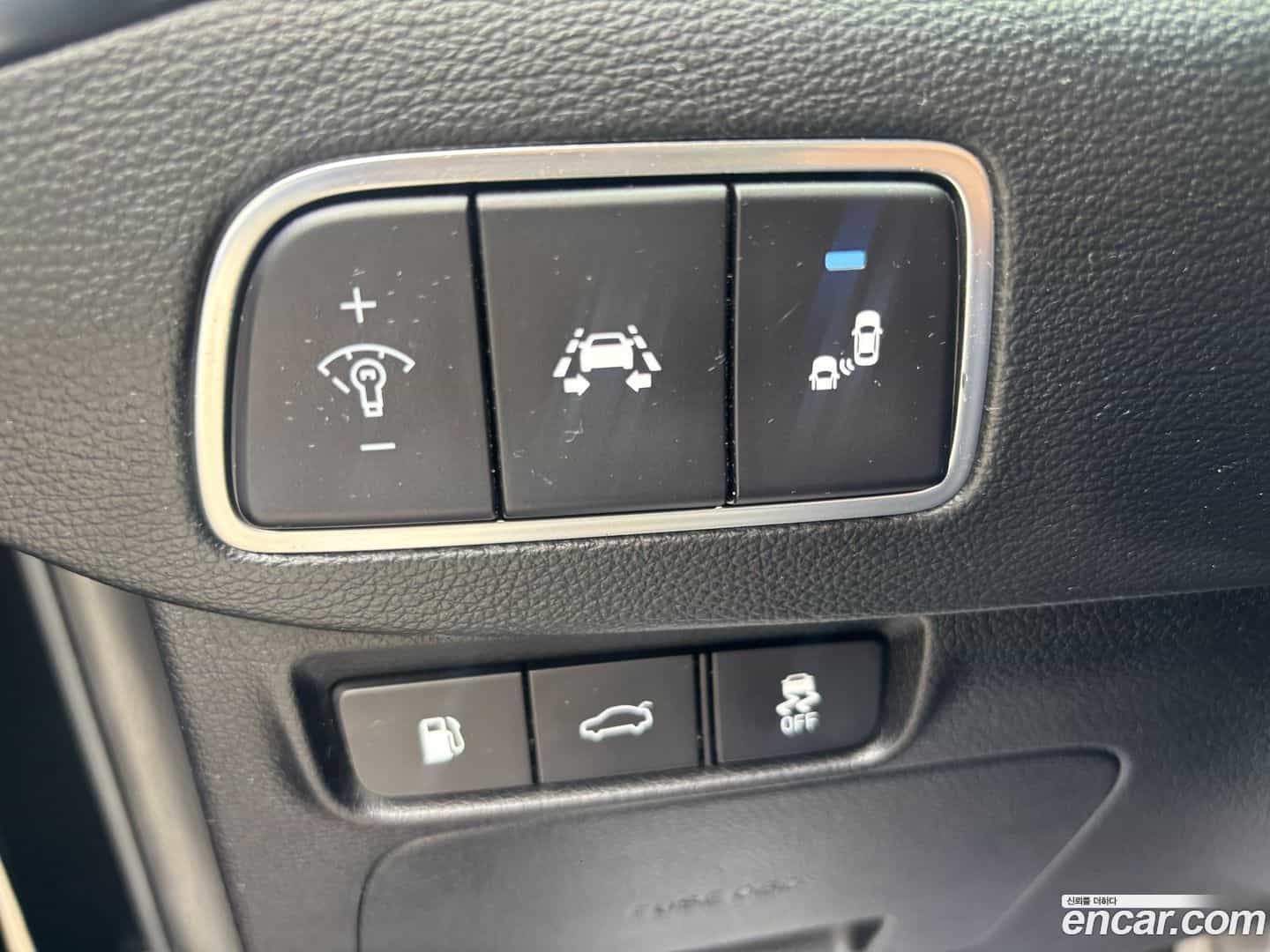 Grandeur Hyundai 2017.0-OPTION-020