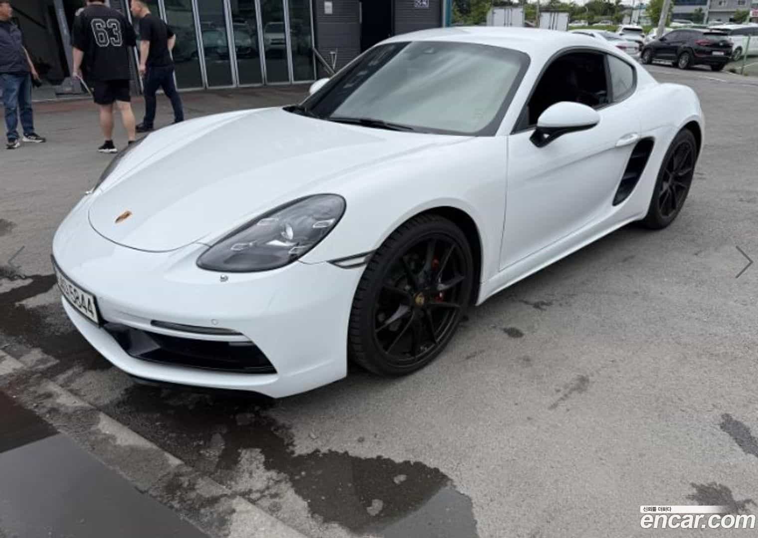 718 Porsche 2017.3-OUTER-002
