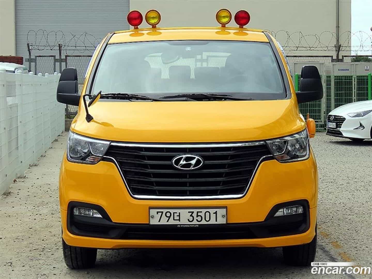 Starex Hyundai 2021.4-OUTER-001