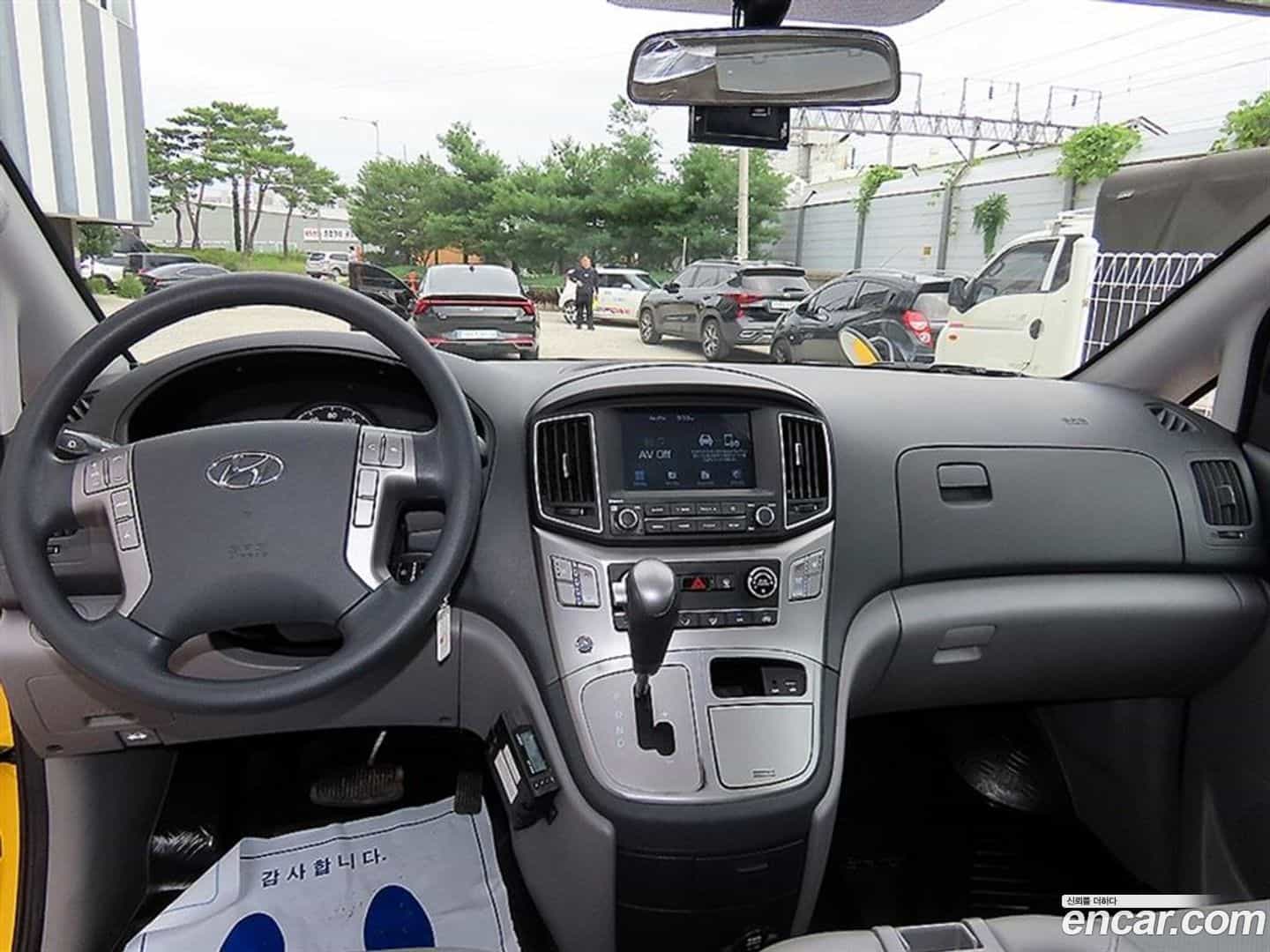 Starex Hyundai 2021.4-INNER-007