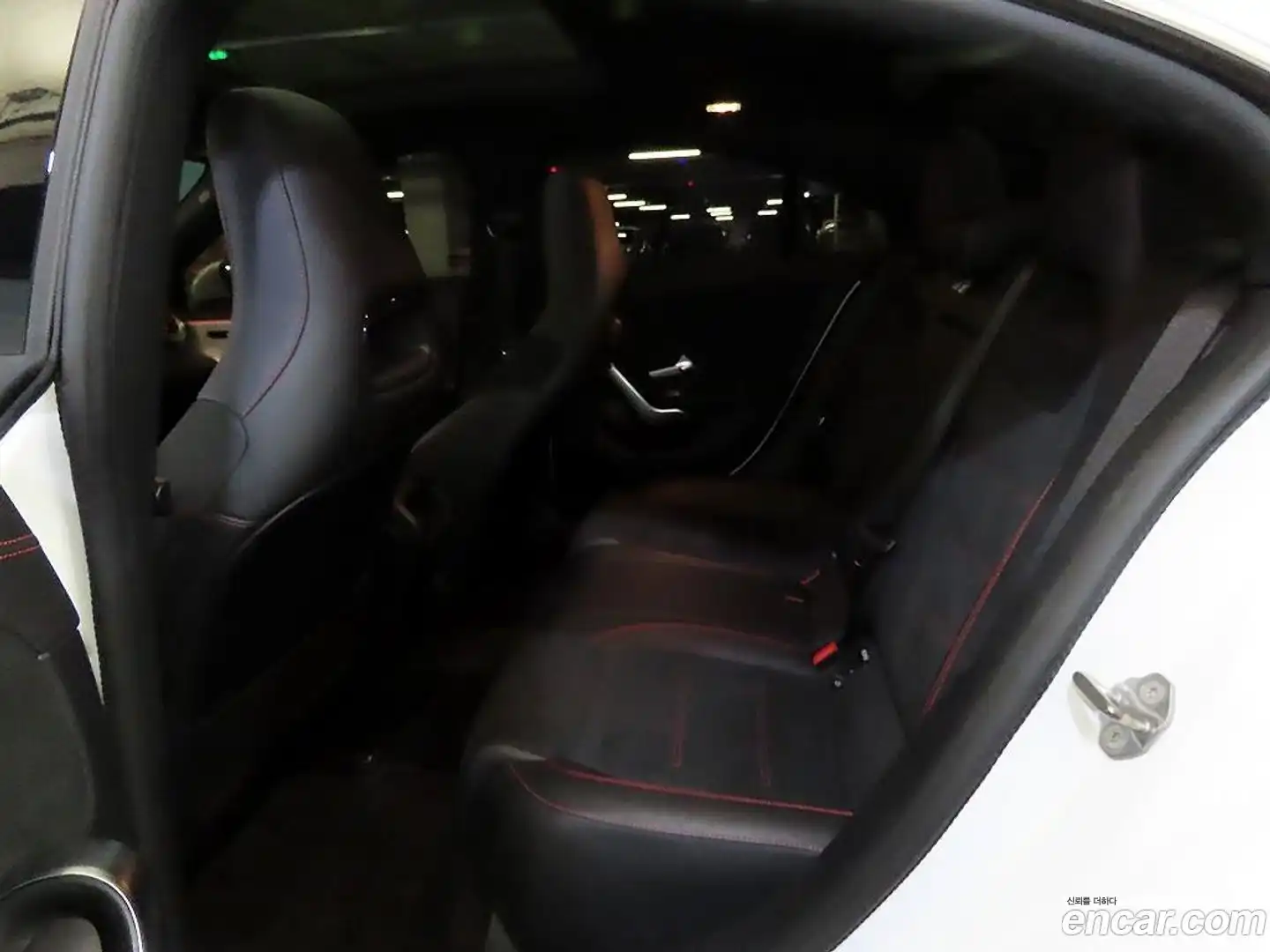 CLA-Class Mercedes-Benz 2022.8-INNER-007