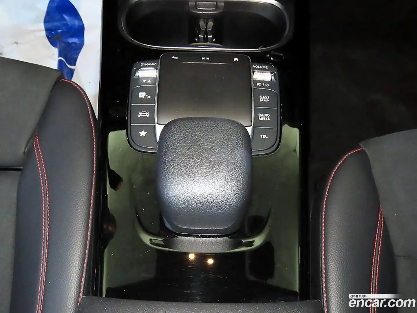CLA-Class Mercedes-Benz 2022.8-OPTION-017