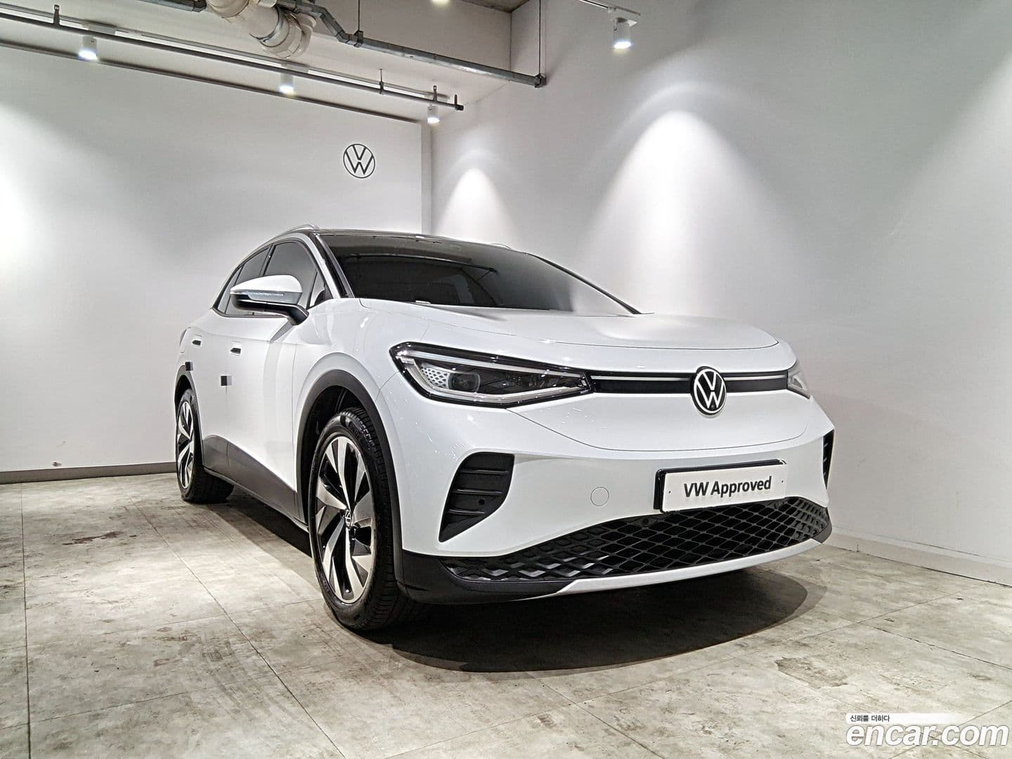 Main__Slider__Photo:ID.4 Volkswagen 2024.11-0