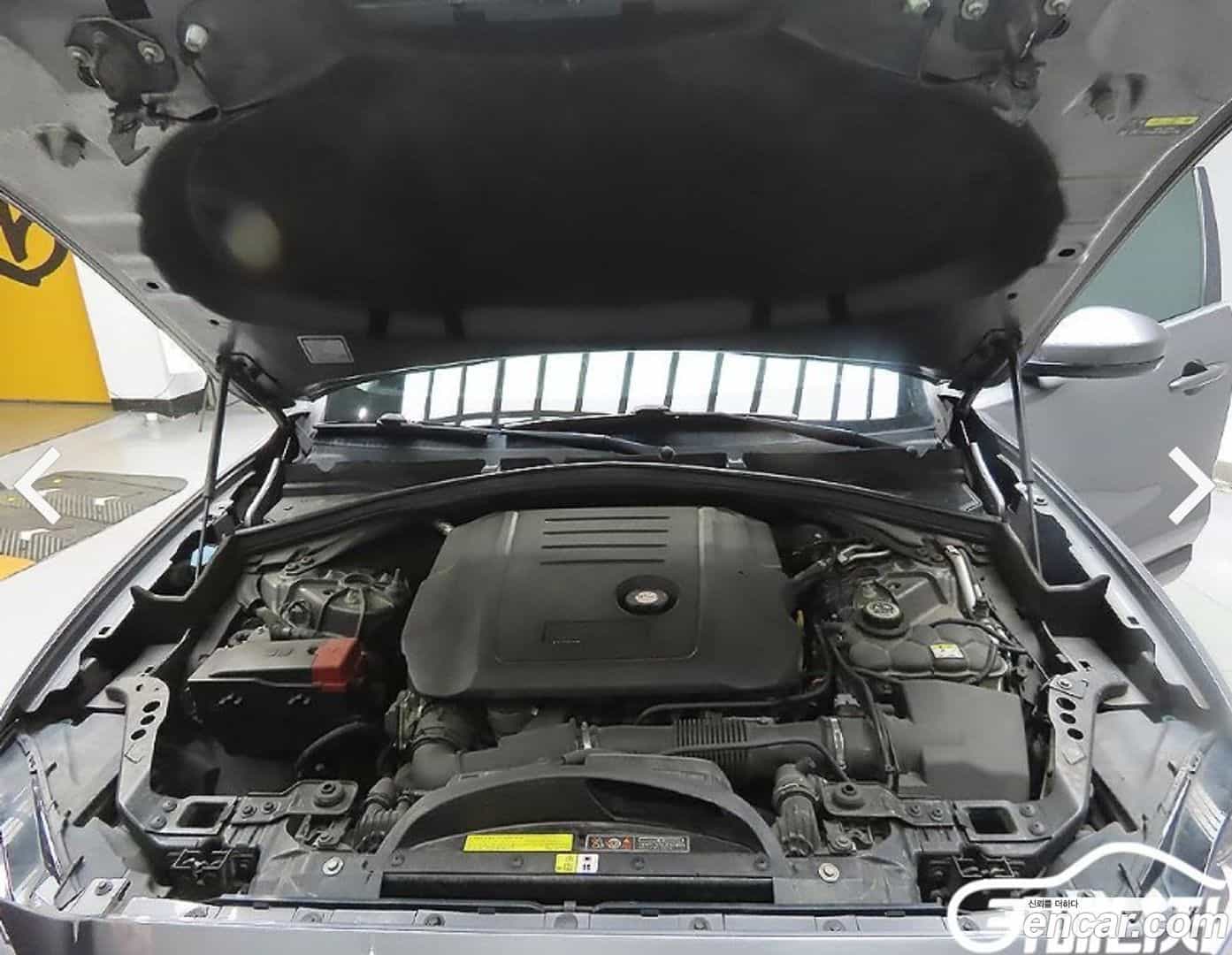 F-PACE Jaguar 2017.6-INNER-008