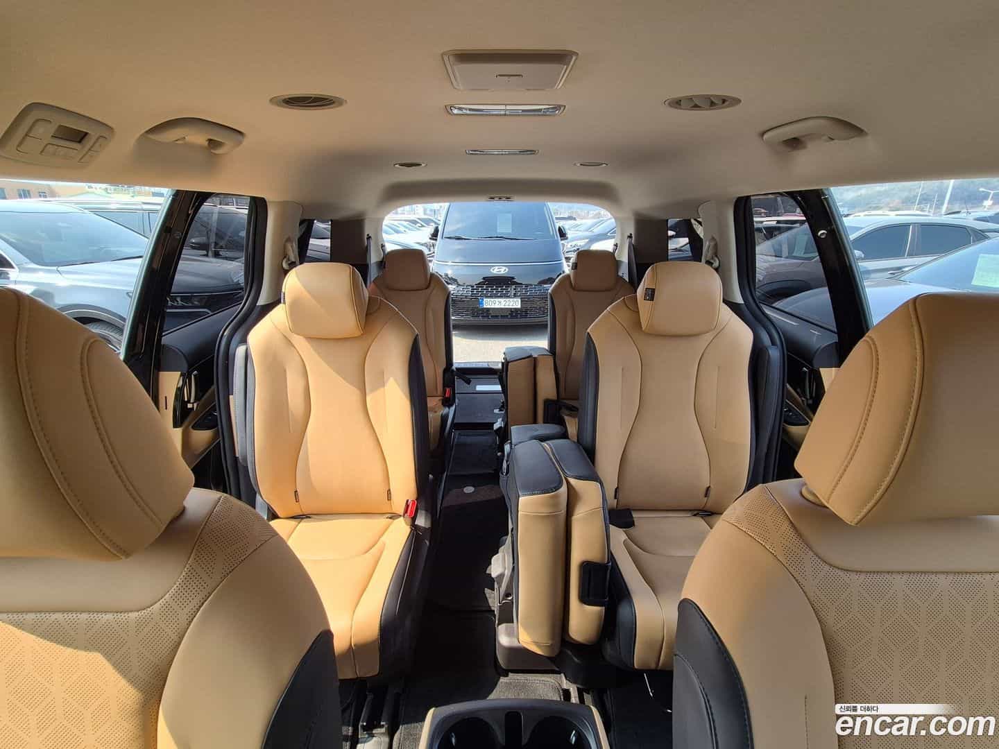 Canival Kia 2022.8-OPTION-016