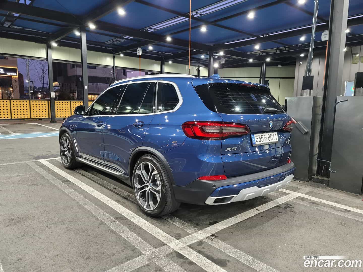 X5 BMW 2021.2-OUTER-002
