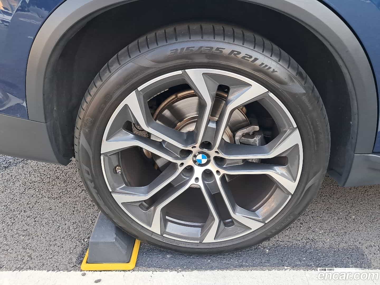 X5 BMW 2021.2-INNER-010