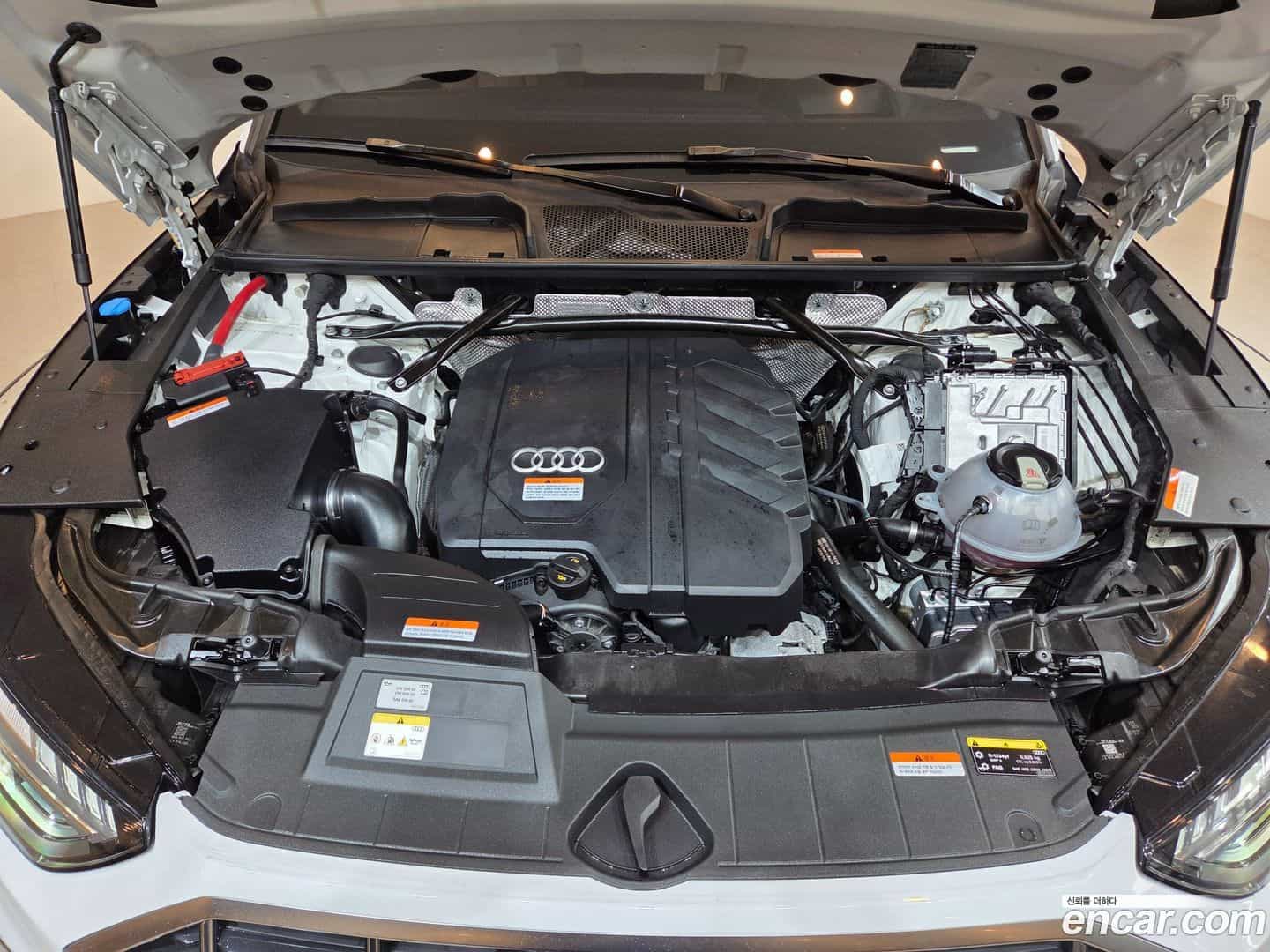 Q5 Audi 2023.11-OUTER-006