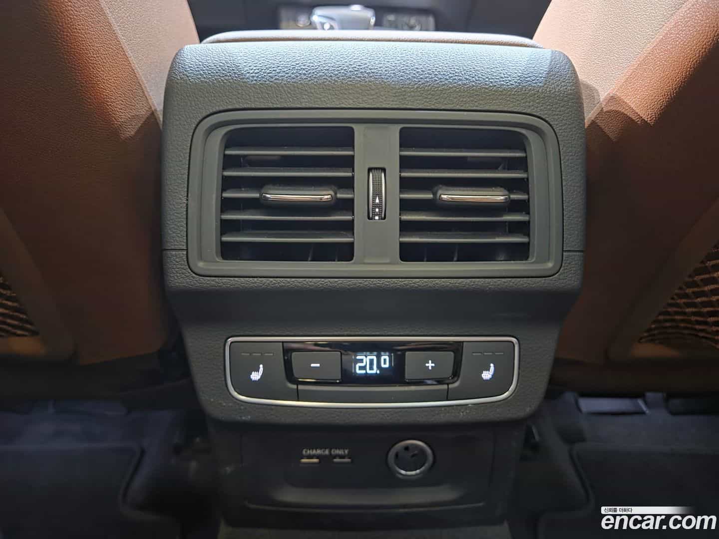 Q5 Audi 2023.11-OPTION-022