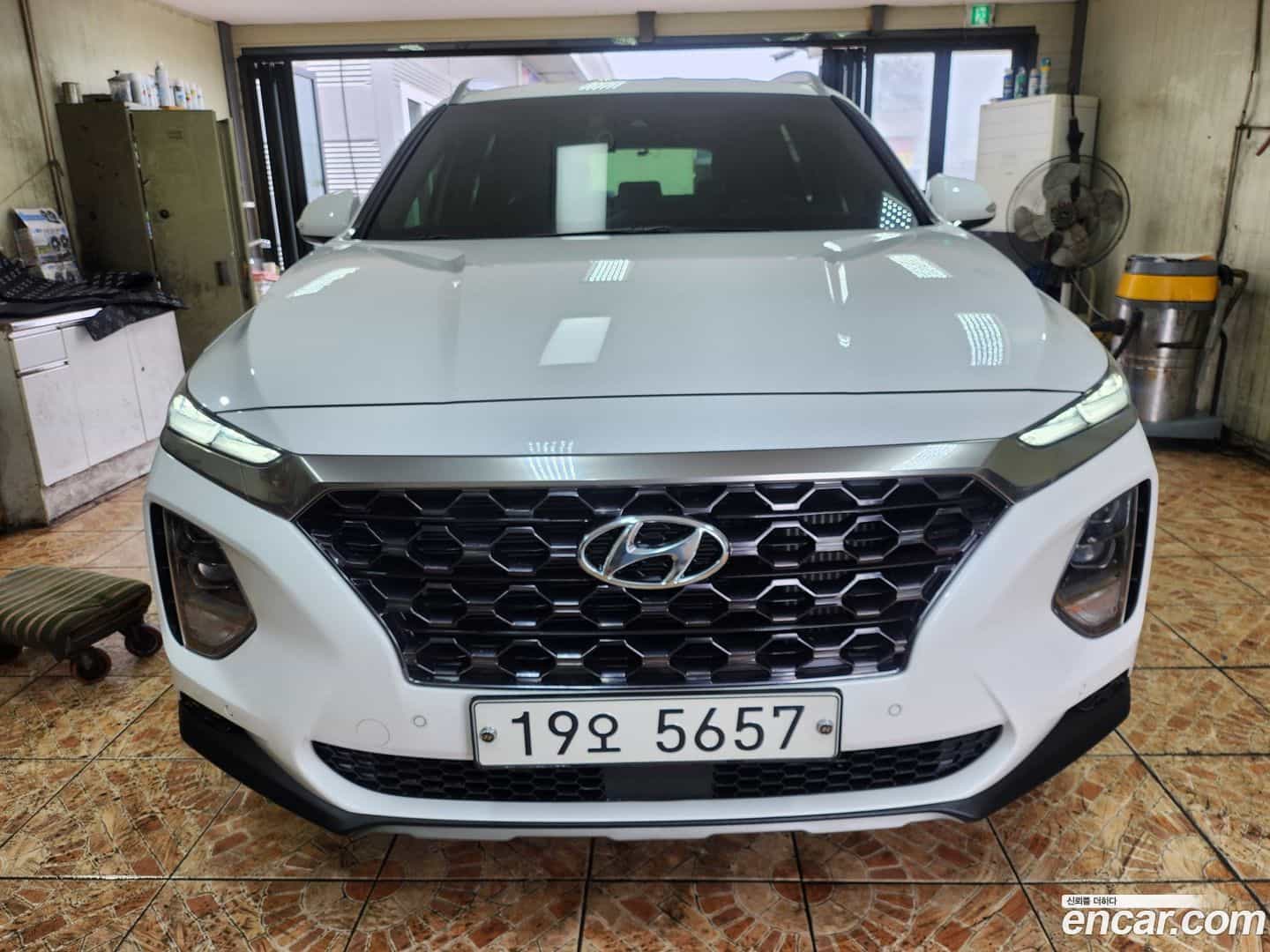 Santafe Hyundai 2019.0-OUTER-003