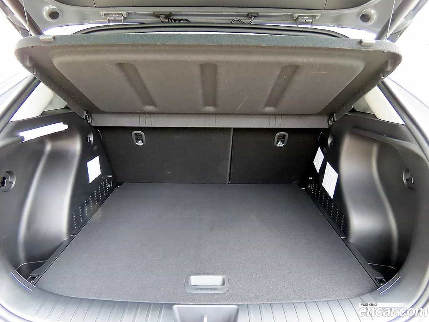 Kona Hyundai 2025.1-OPTION-020