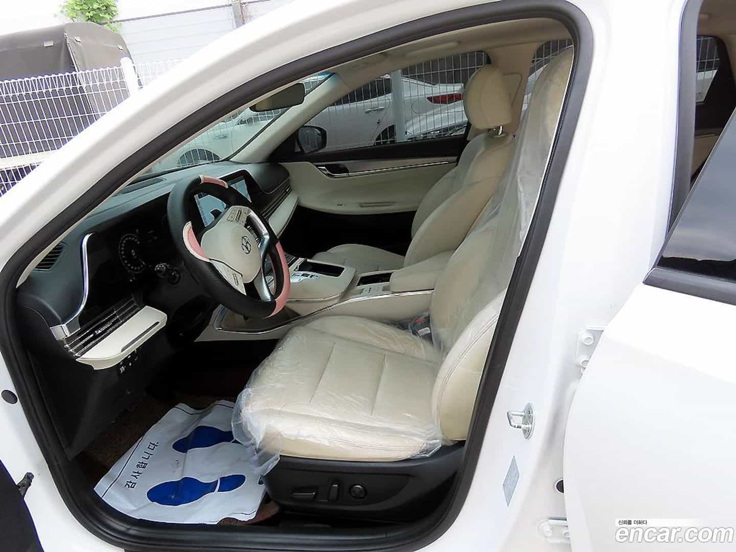Grandeur Hyundai 2022.5-OUTER-005