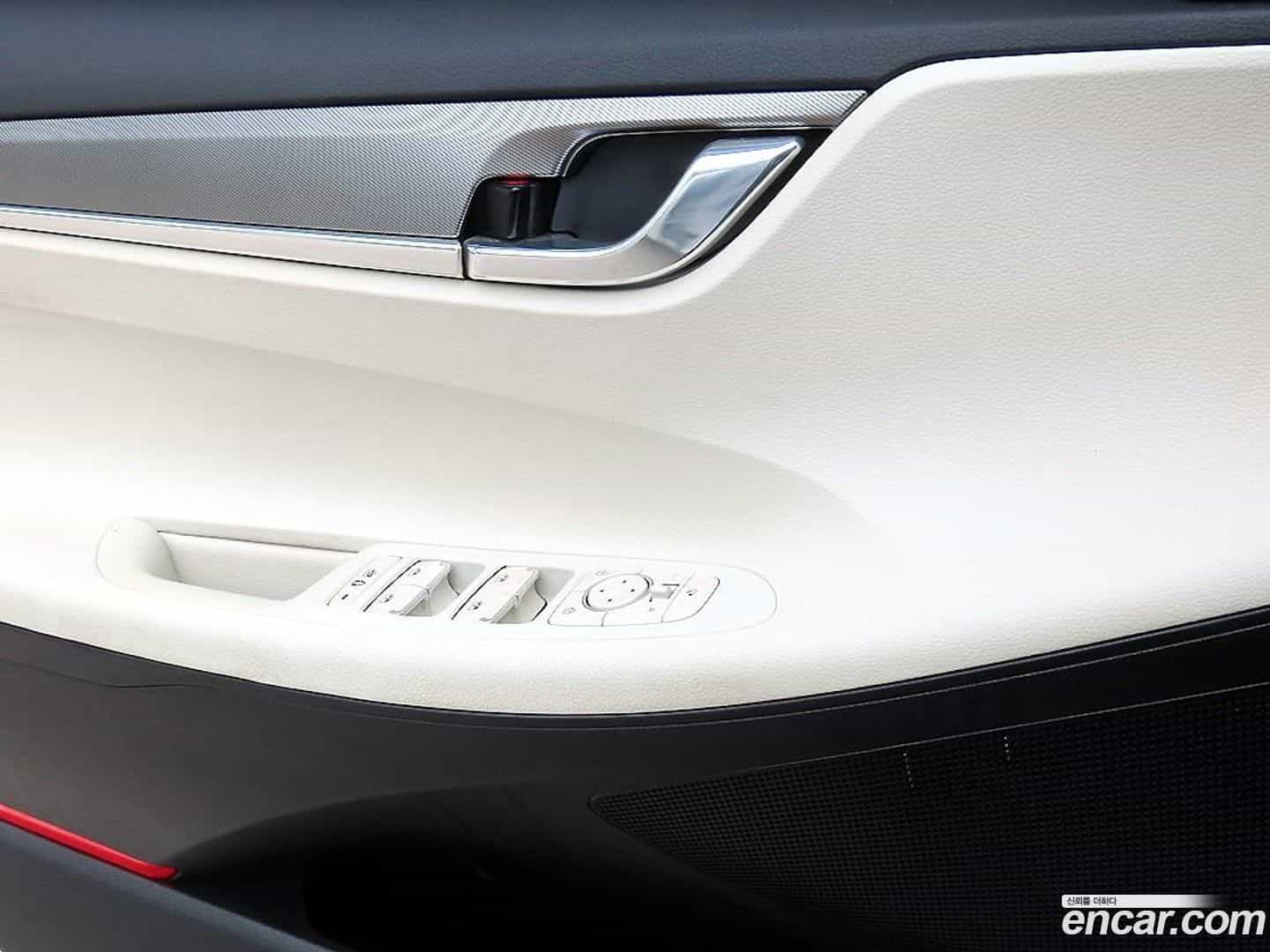 Grandeur Hyundai 2022.5-OPTION-015