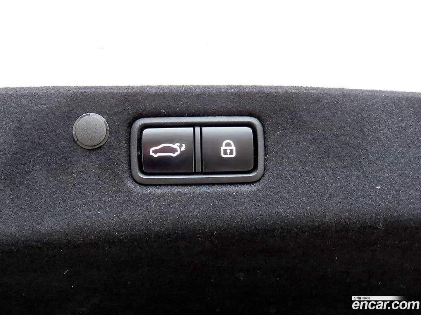 Grandeur Hyundai 2022.5-OPTION-019