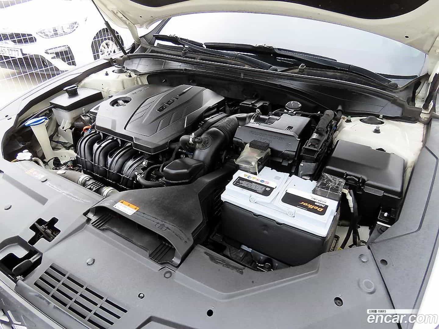 Grandeur Hyundai 2022.5-OPTION-023