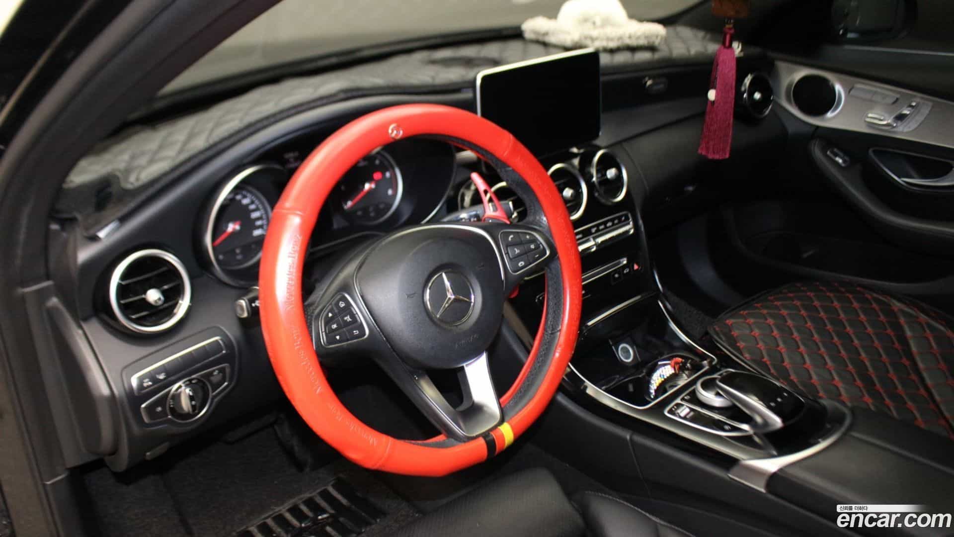 C-Class Mercedes-Benz 2017.3-INNER-007