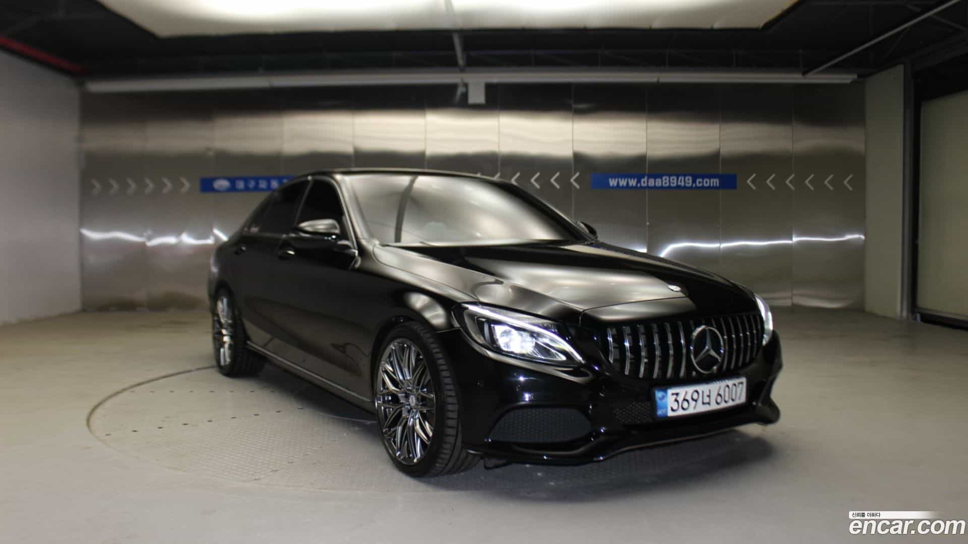 C-Class Mercedes-Benz 2017.3-OPTION-024