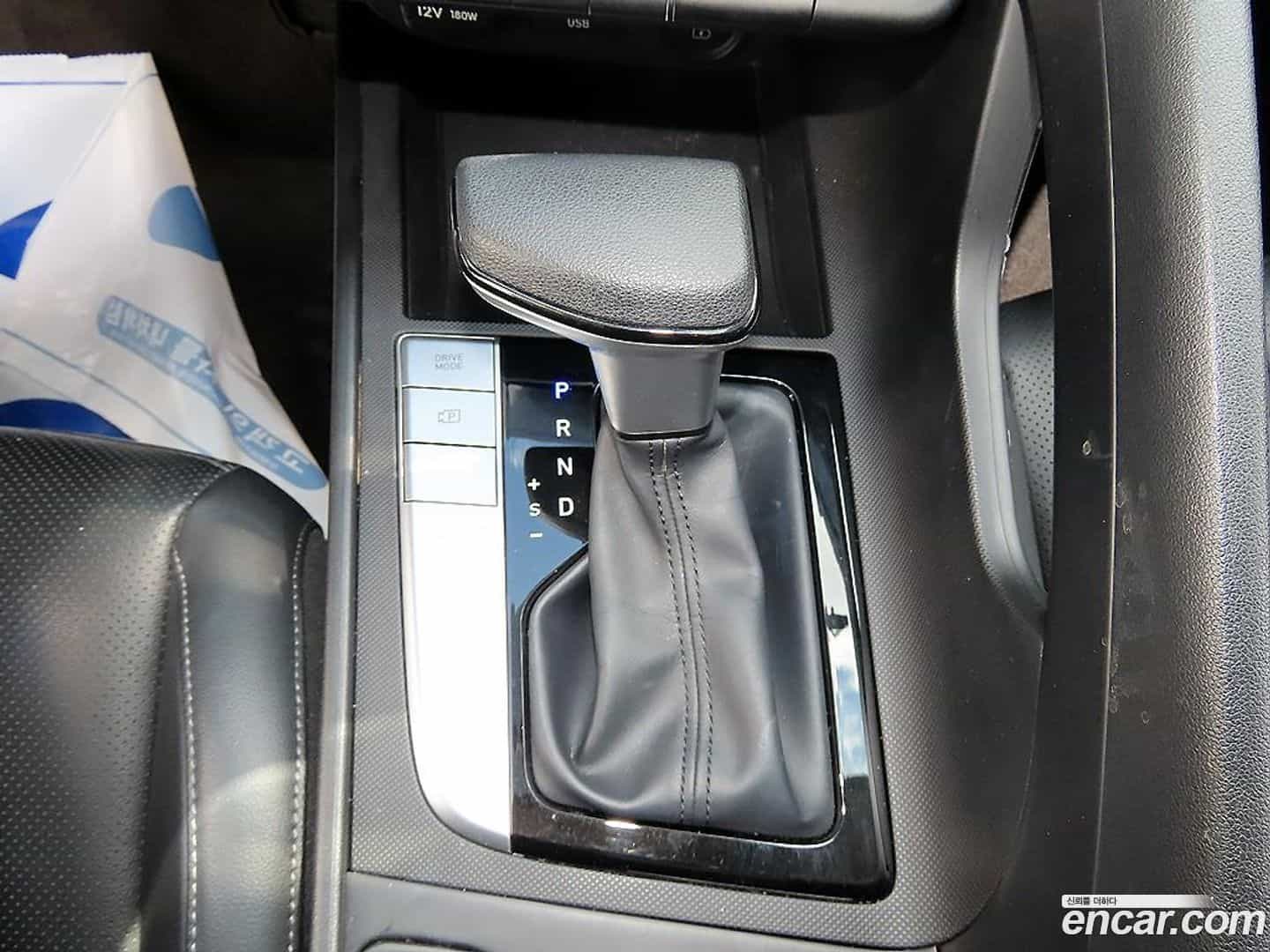 AVANTE Hyundai 2021.10-INNER-010