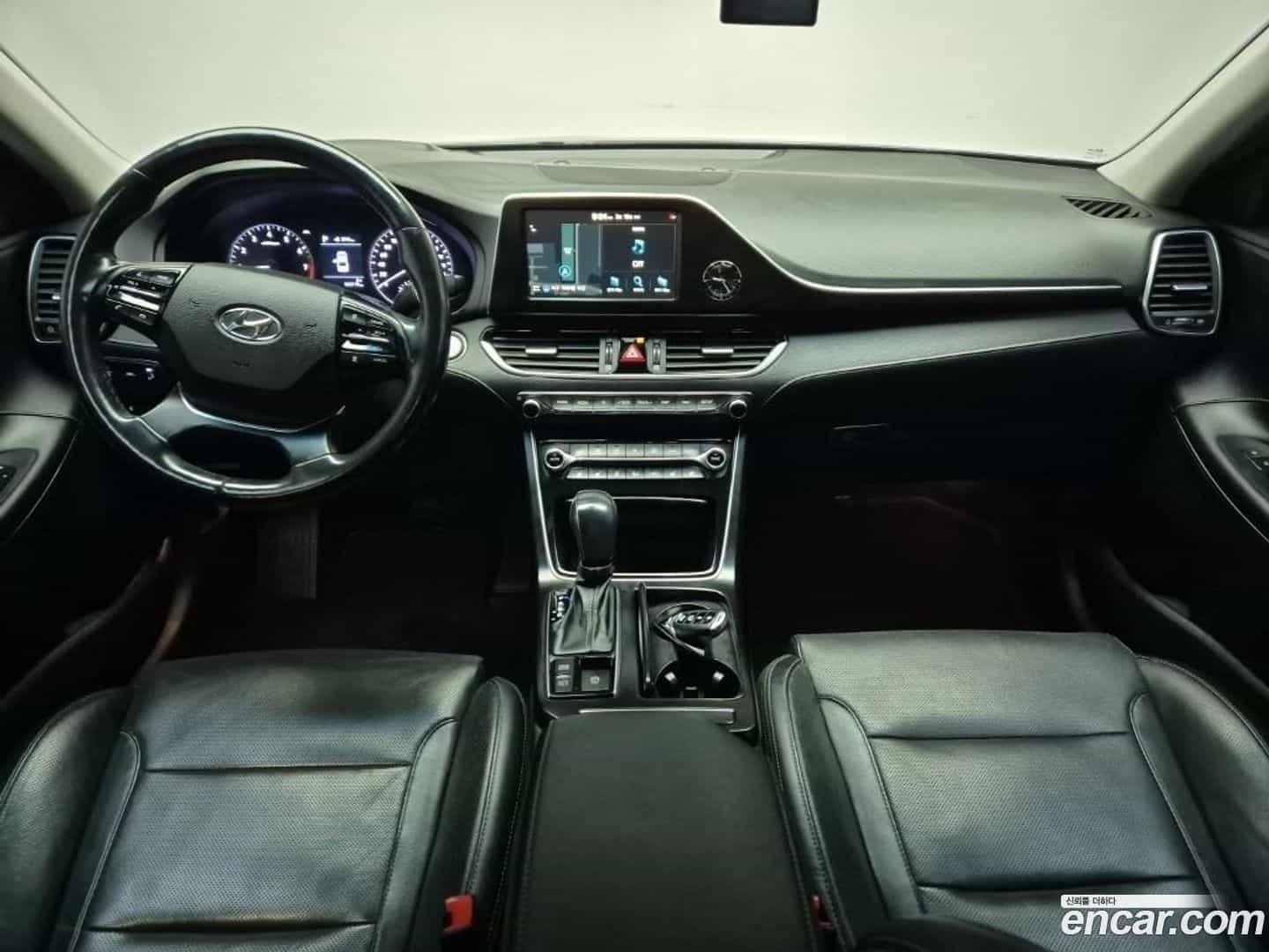 Grandeur Hyundai 2019.0-INNER-007