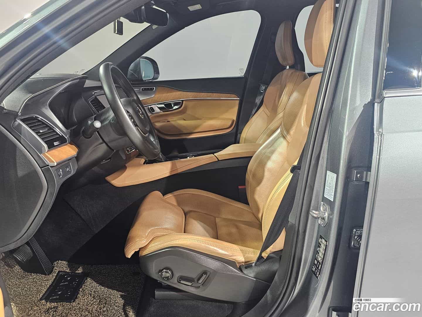 XC90 Volvo 2018.4-OPTION-015