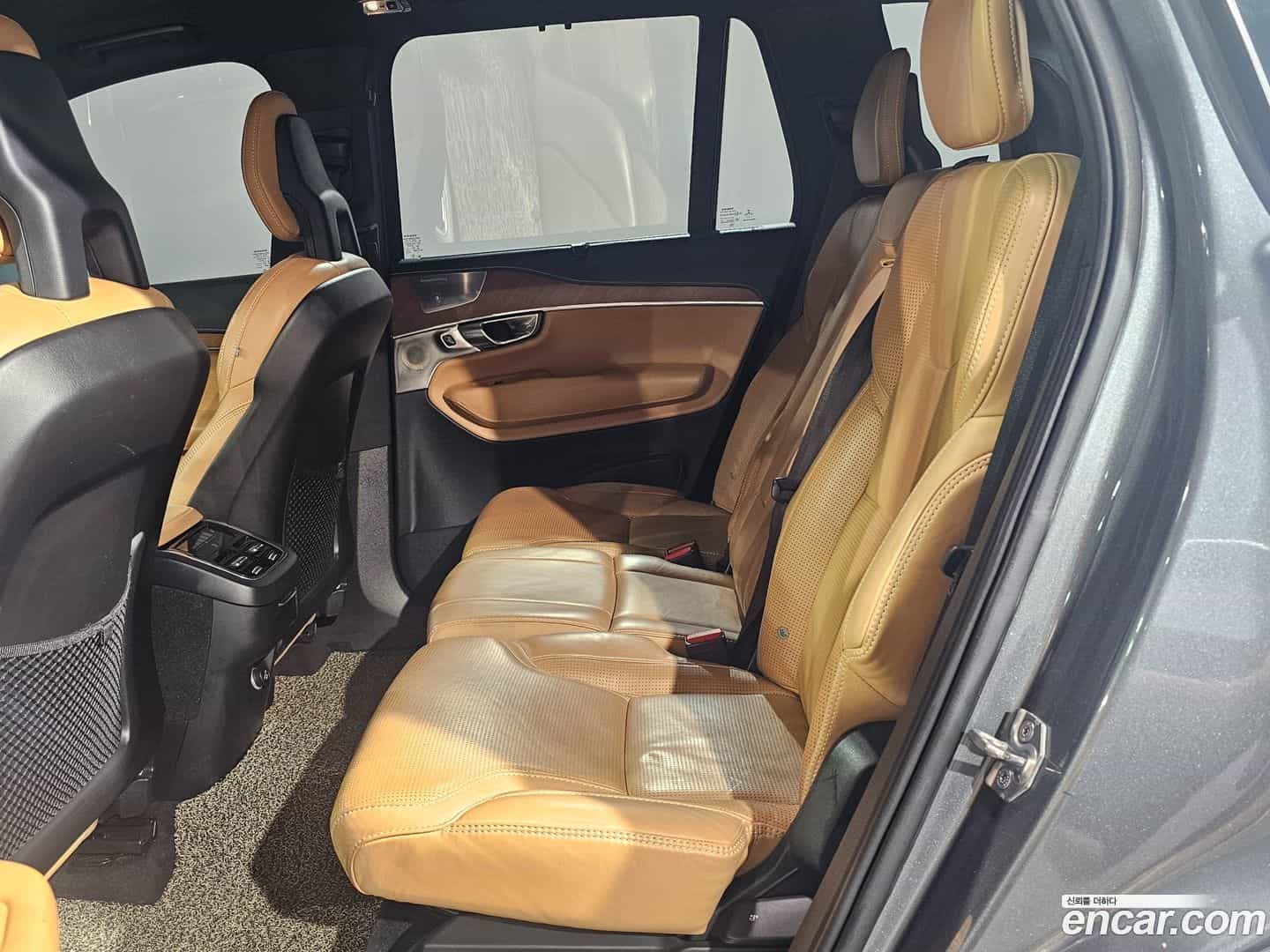 XC90 Volvo 2018.4-OPTION-016